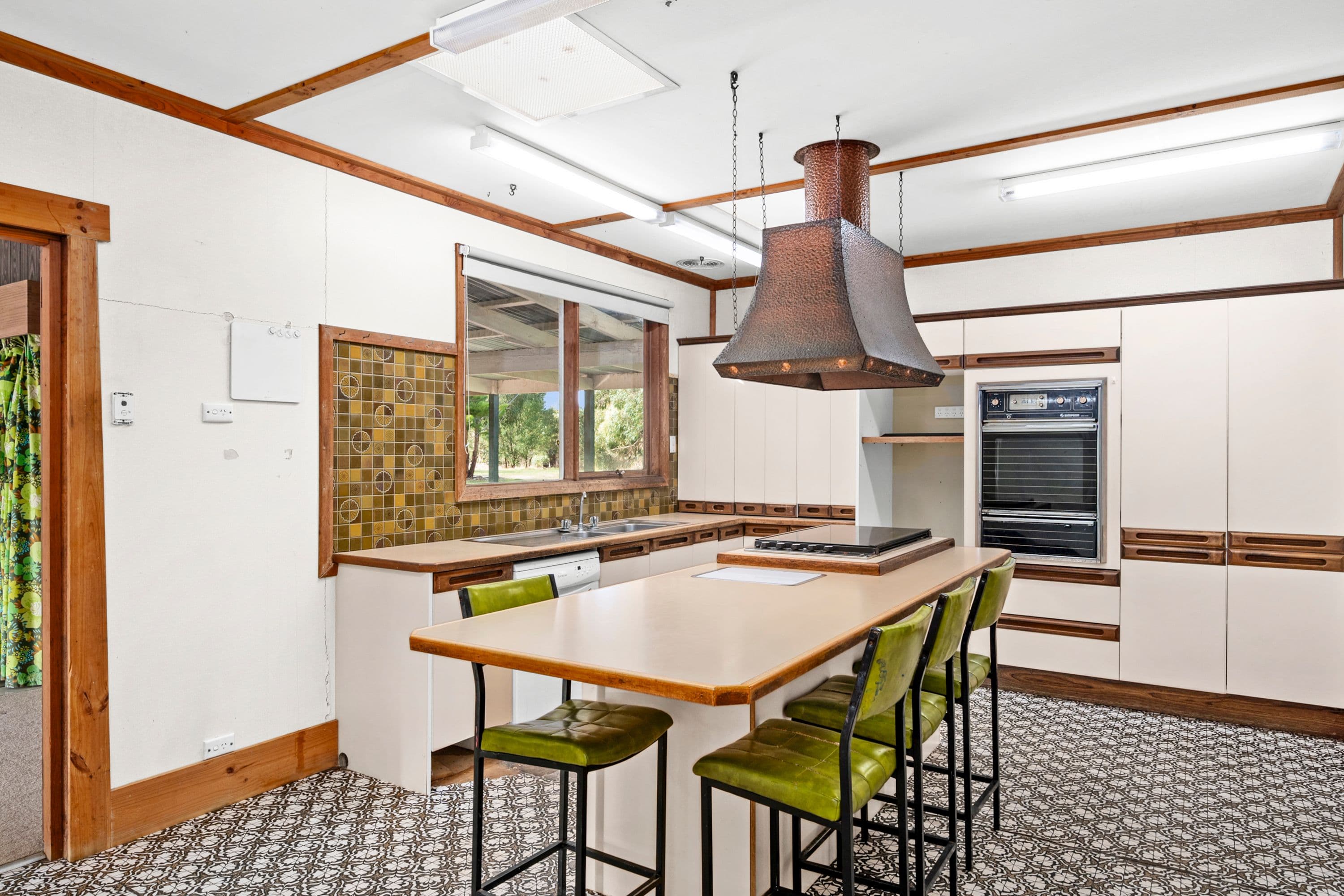 471 Clarkes Road, ANAKIE VIC 3213, Anakie - Thumbnail 6