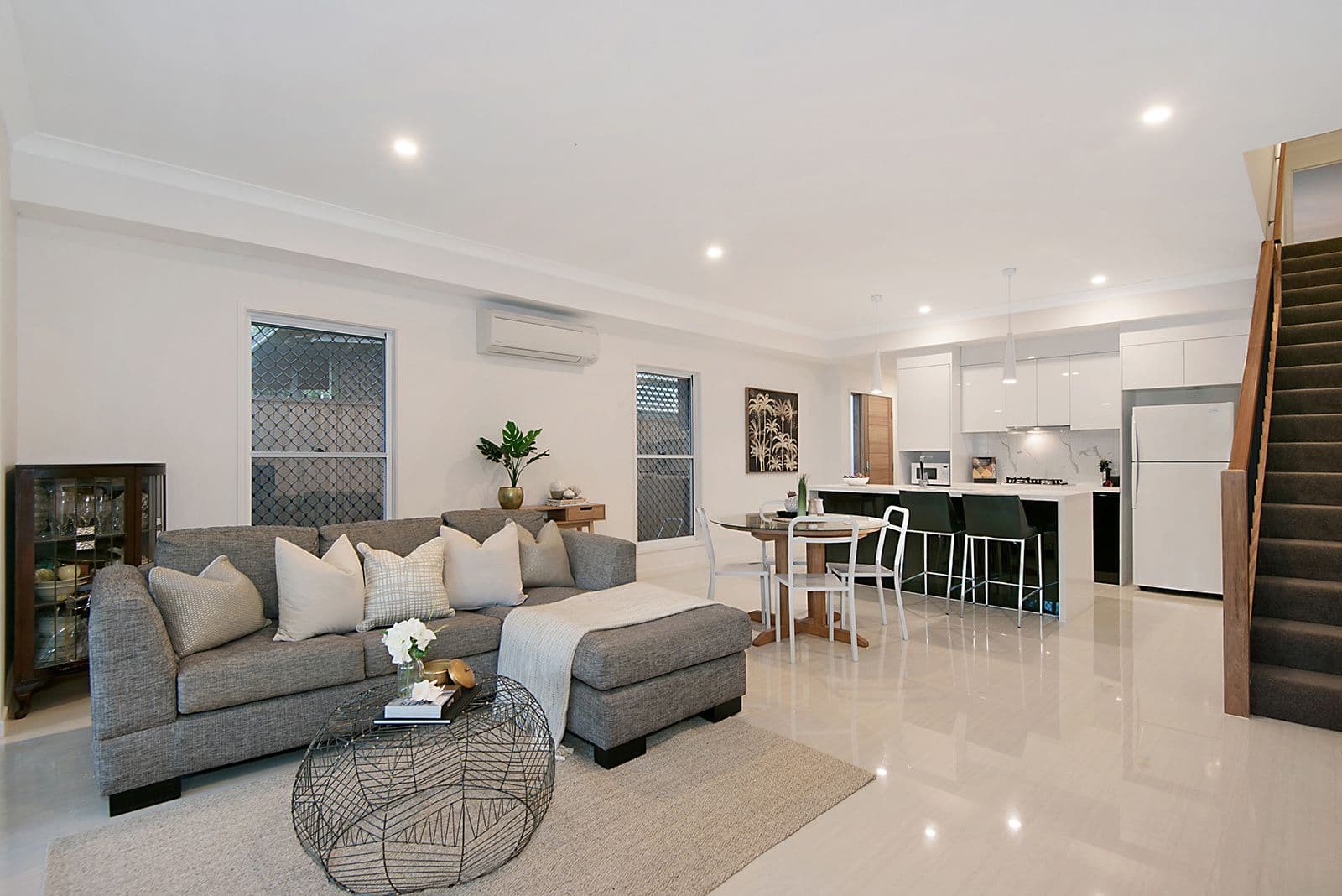 16 Rockingham Street, Mount Gravatt QLD 4122, Mount Gravatt - Thumbnail 2