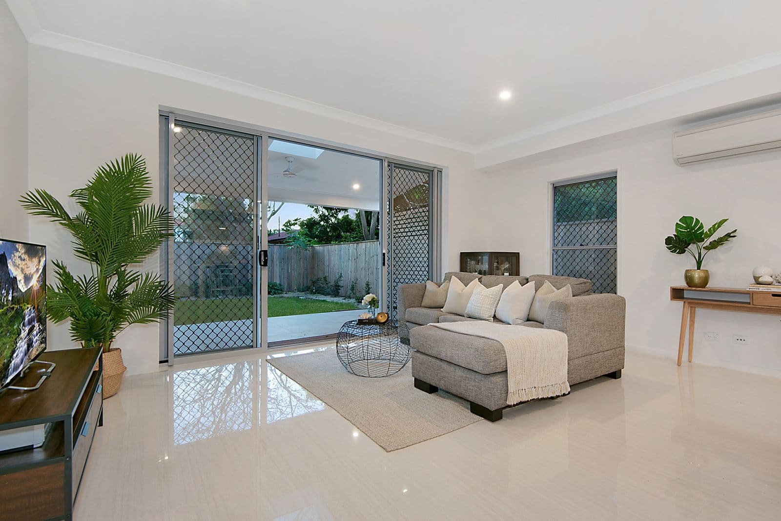 16 Rockingham Street, Mount Gravatt QLD 4122, Mount Gravatt - Thumbnail 3