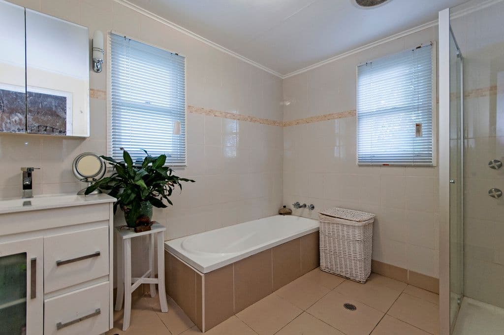 42 Brisbane Road, REDBANK QLD 4301, Redbank - Thumbnail 3