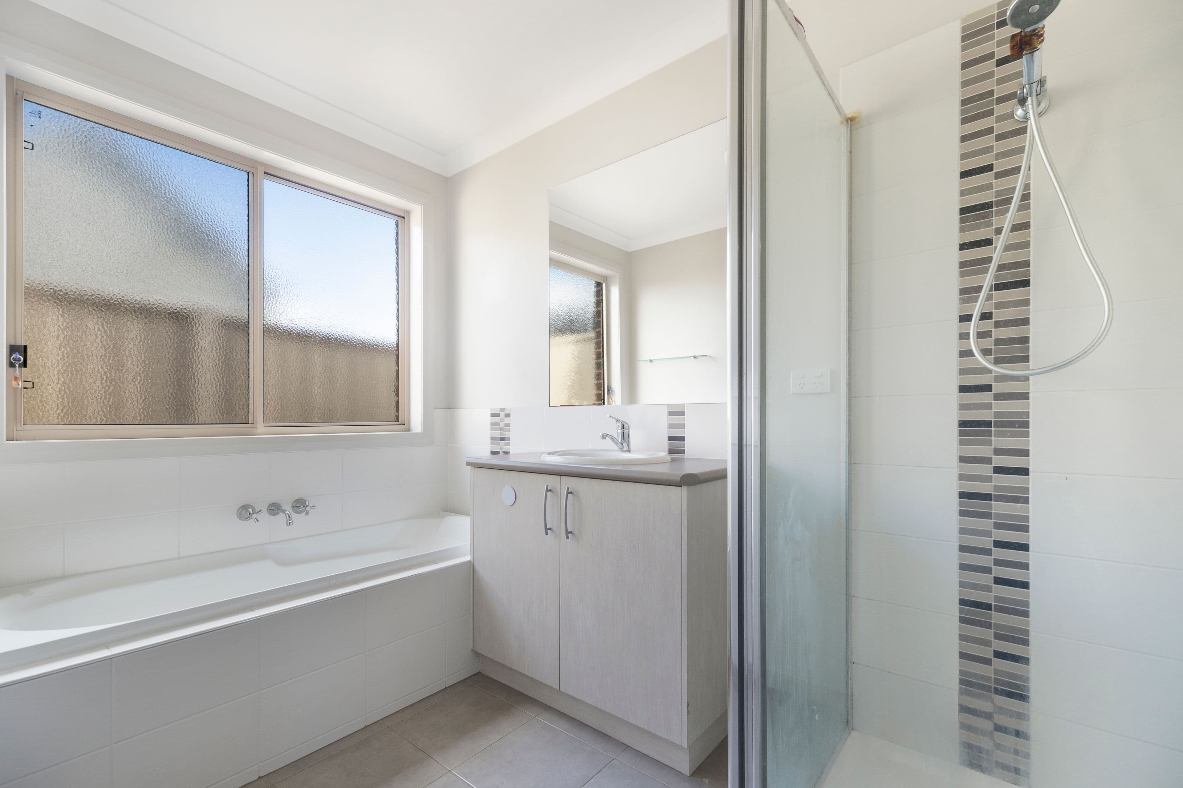 31 Heales Street, Mount Pleasant VIC 3350, Mount Pleasant - Thumbnail 7