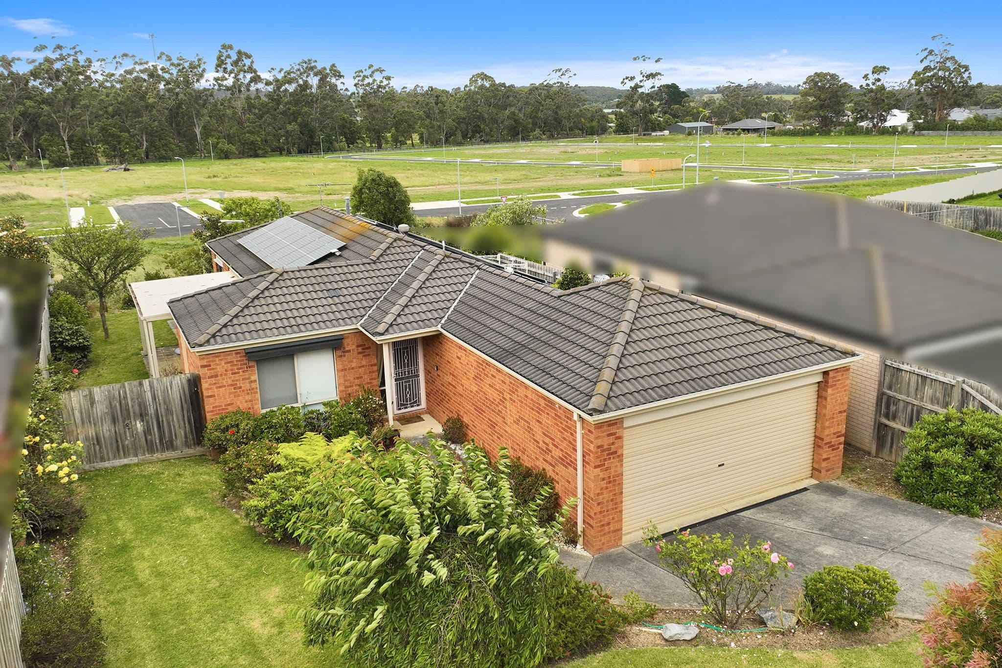 19 Springwater Drive, Drouin VIC 3818, Drouin - Image 1