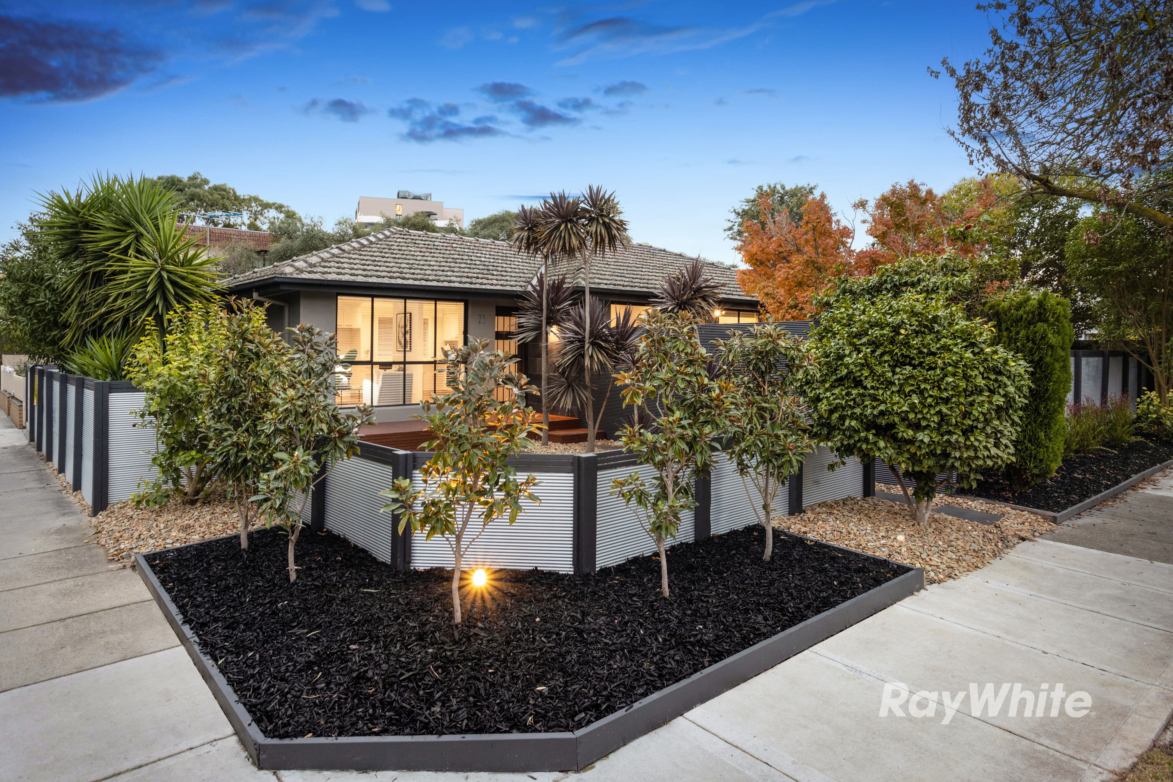 25 Chestnut Street, Carnegie VIC 3163, Carnegie - Image 1