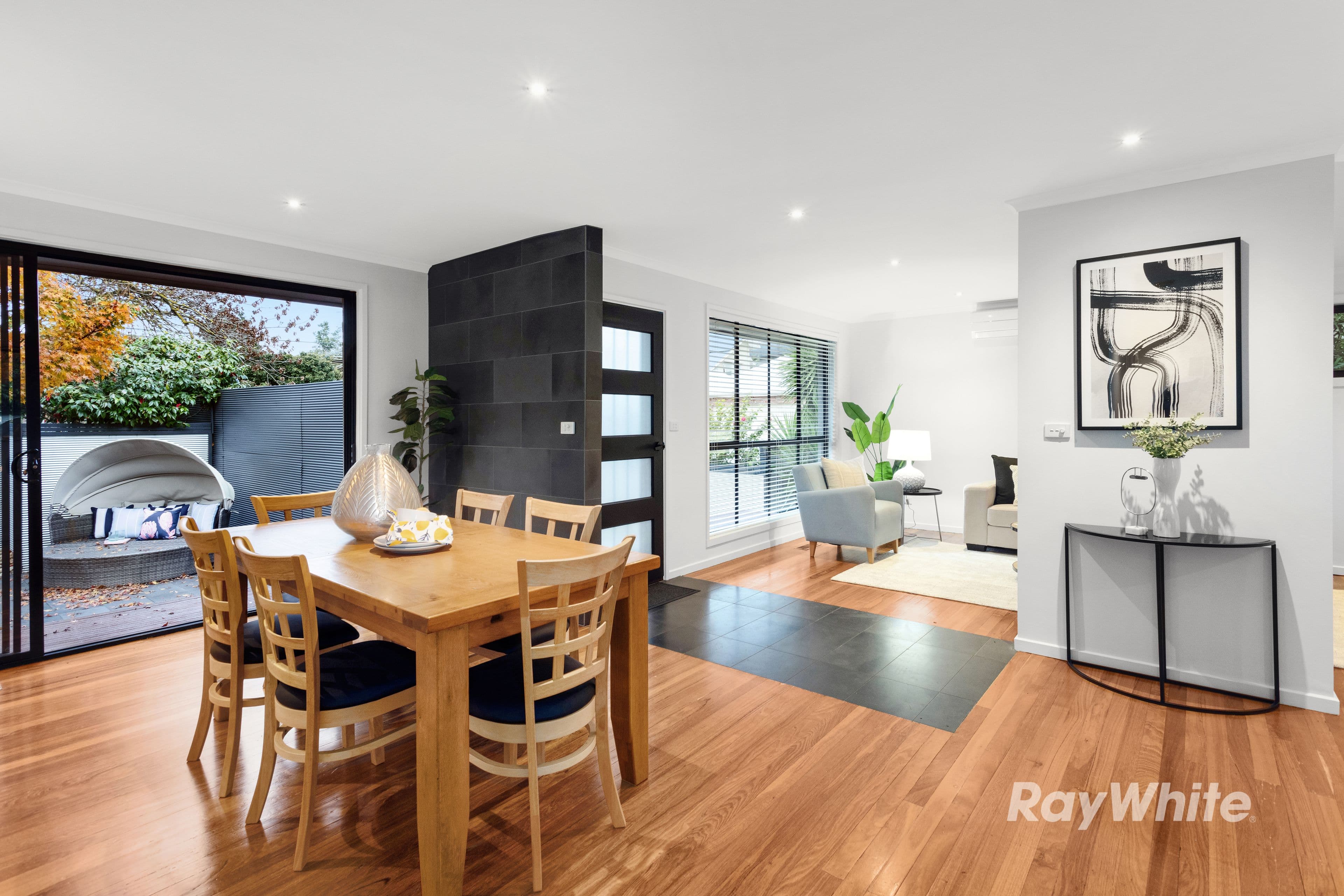 25 Chestnut Street, Carnegie VIC 3163, Carnegie - Thumbnail 4