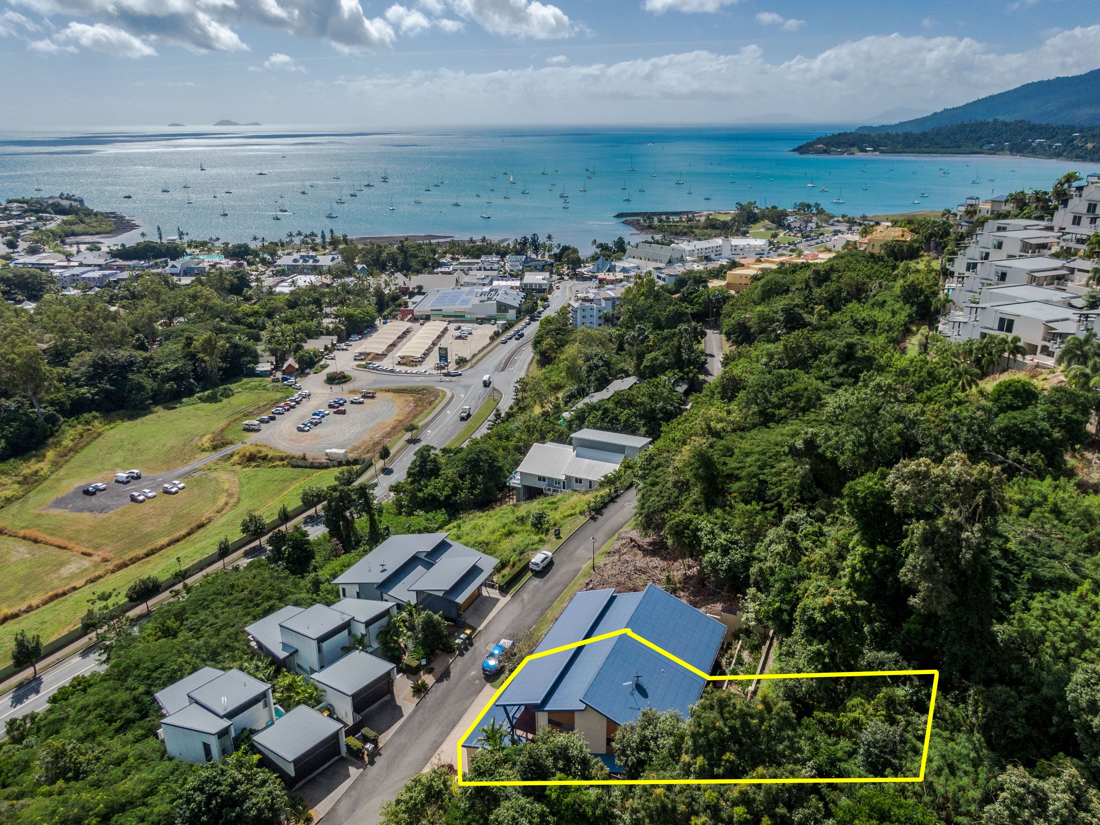 18 Stonehaven Court, Airlie Beach QLD 4802, Airlie Beach - Image 1