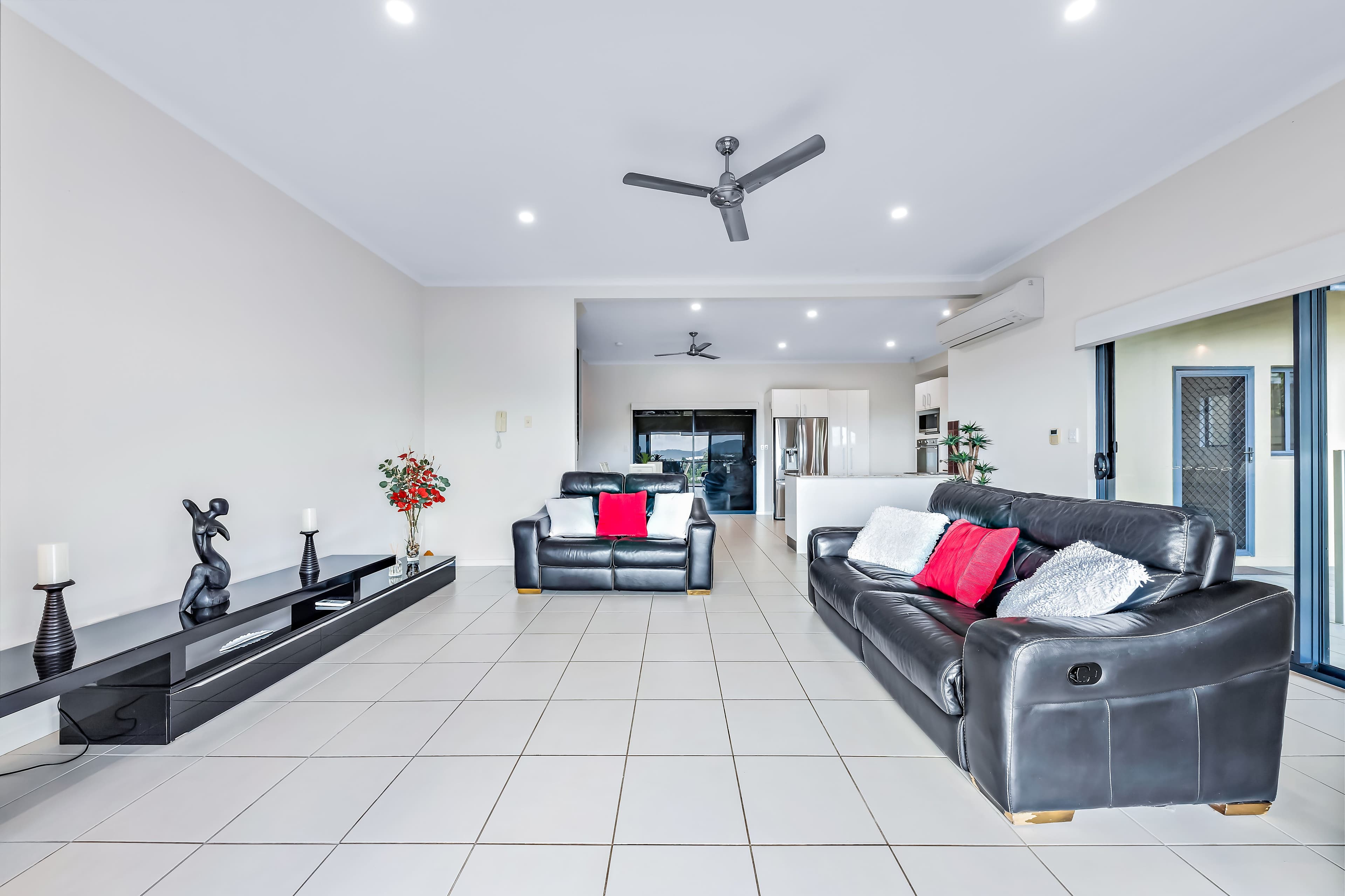 18 Stonehaven Court, Airlie Beach QLD 4802, Airlie Beach - Thumbnail 3