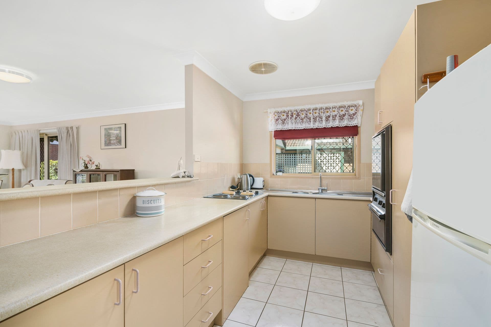 43 Murtha Drive, Elanora QLD 4221, Elanora - Thumbnail 3