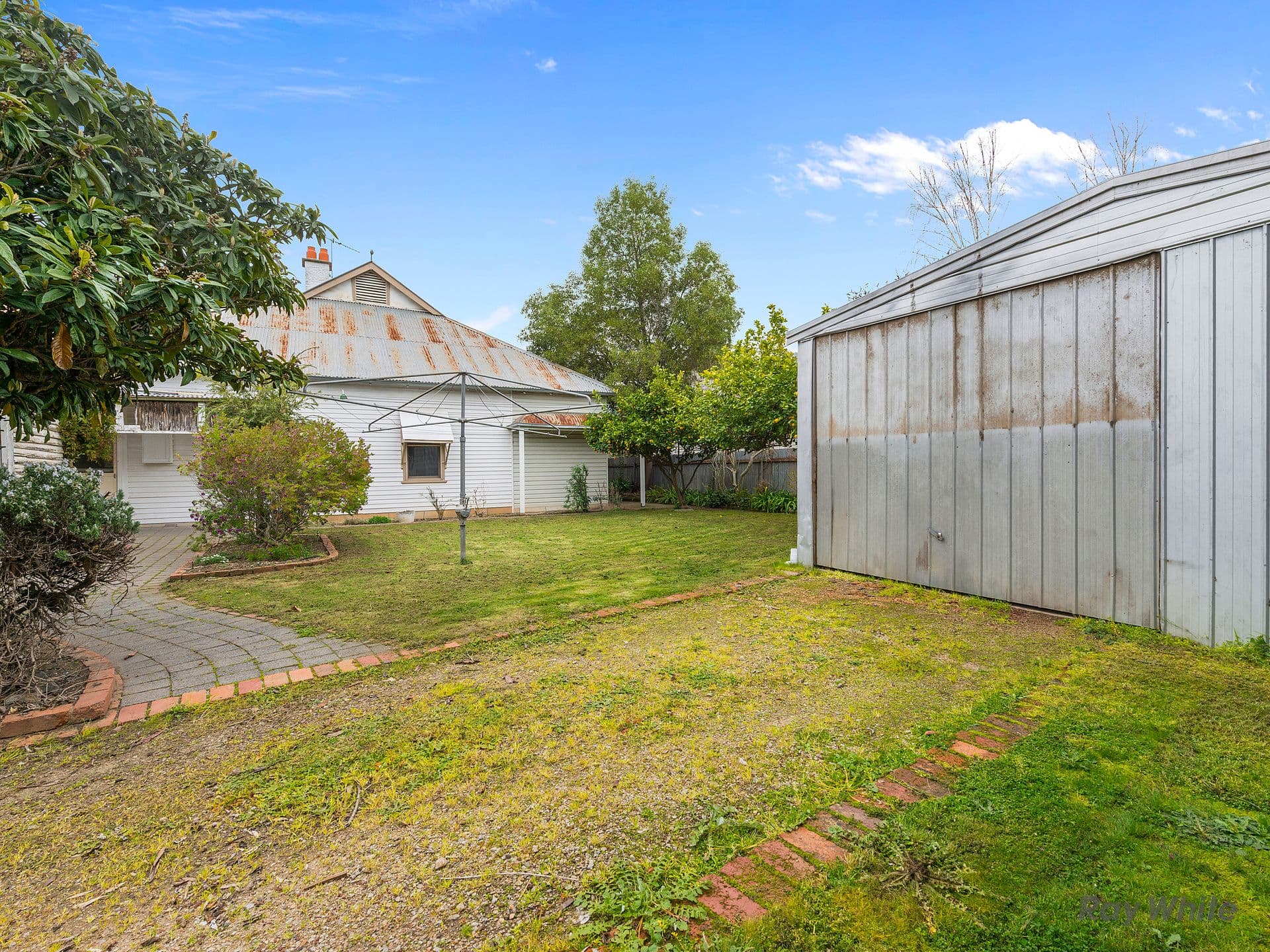 19 Barkly Street, Benalla VIC 3672, Benalla - Thumbnail 2