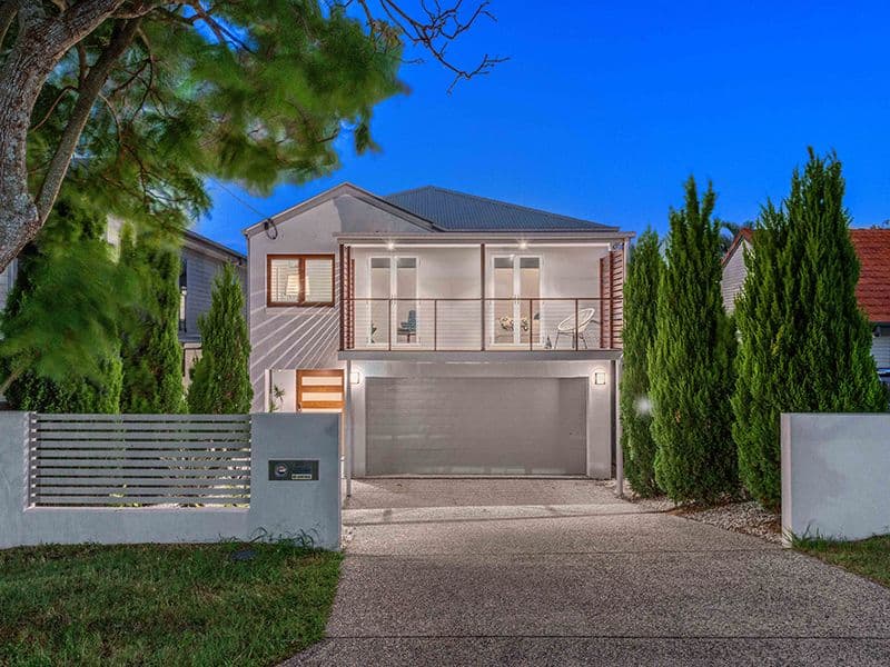 34 Oakley Street, Manly QLD 4179, Manly - Image 1