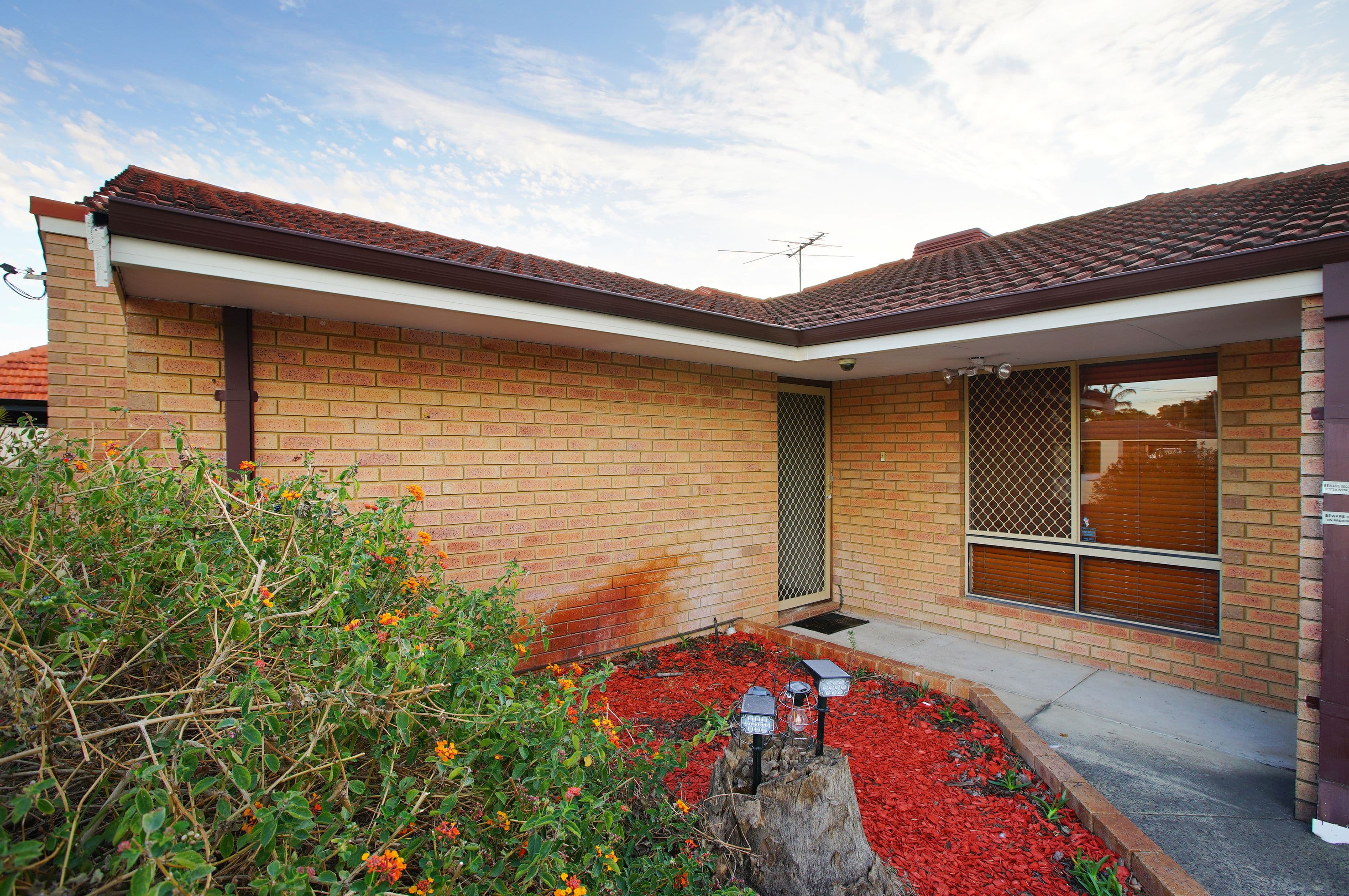 17 Sutherland Drive, Thornlie WA 6108, Thornlie - Thumbnail 4