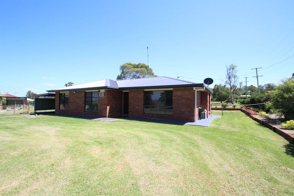 40 Gowrie Street, Kingsthorpe QLD 4400, Kingsthorpe - Image 1