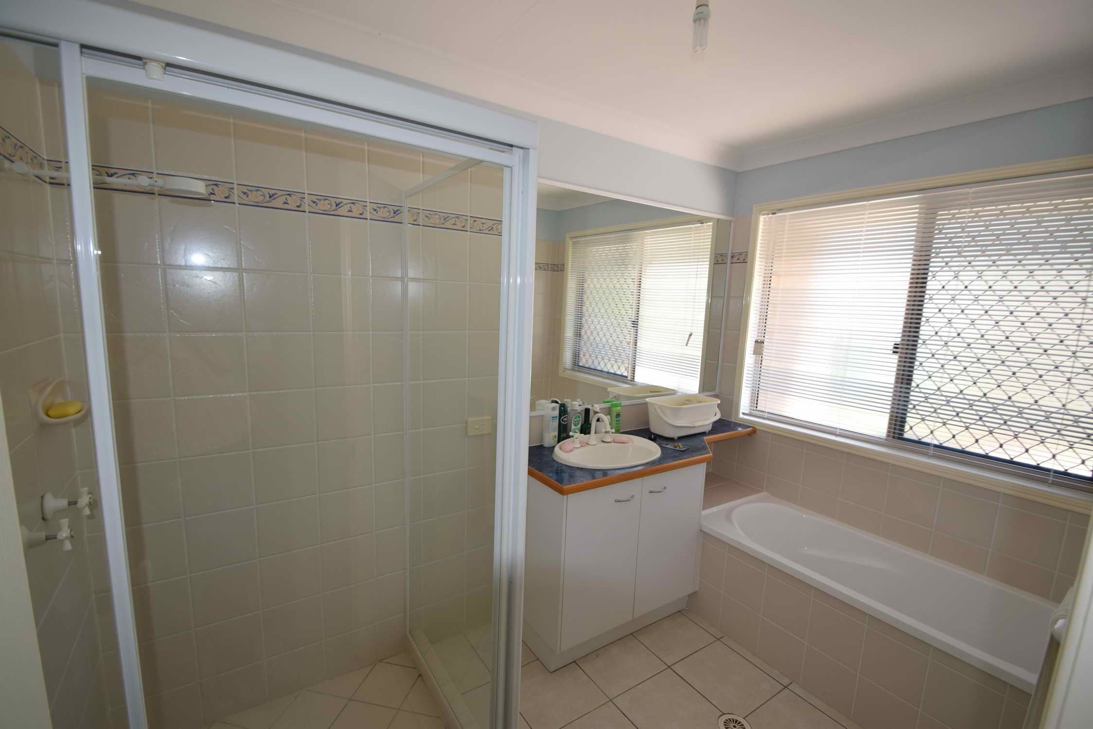 40 Barbour Street, Esk QLD 4312, Esk - Thumbnail 8