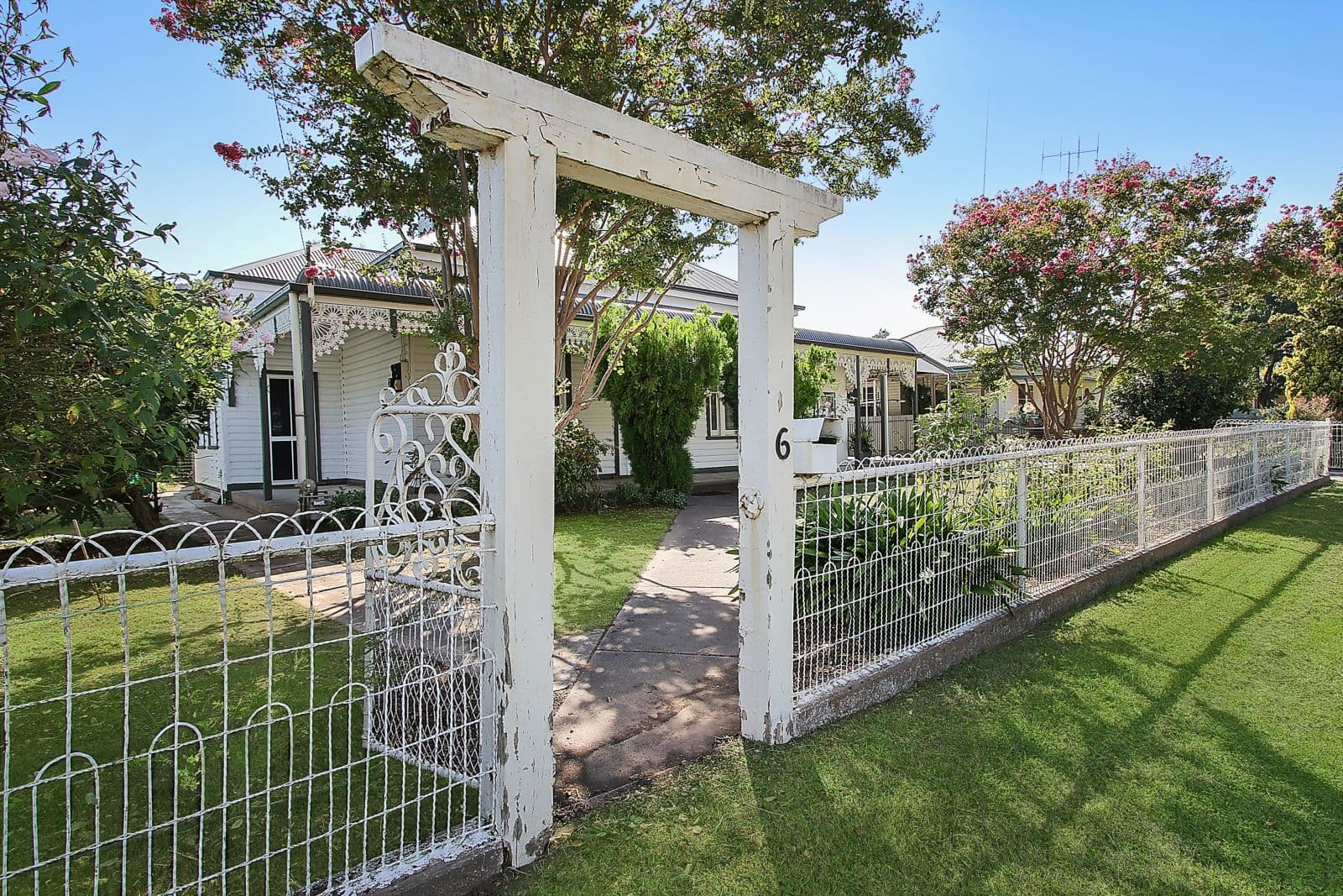 6 Hayes Street, Henty NSW 2658, Henty - Image 1