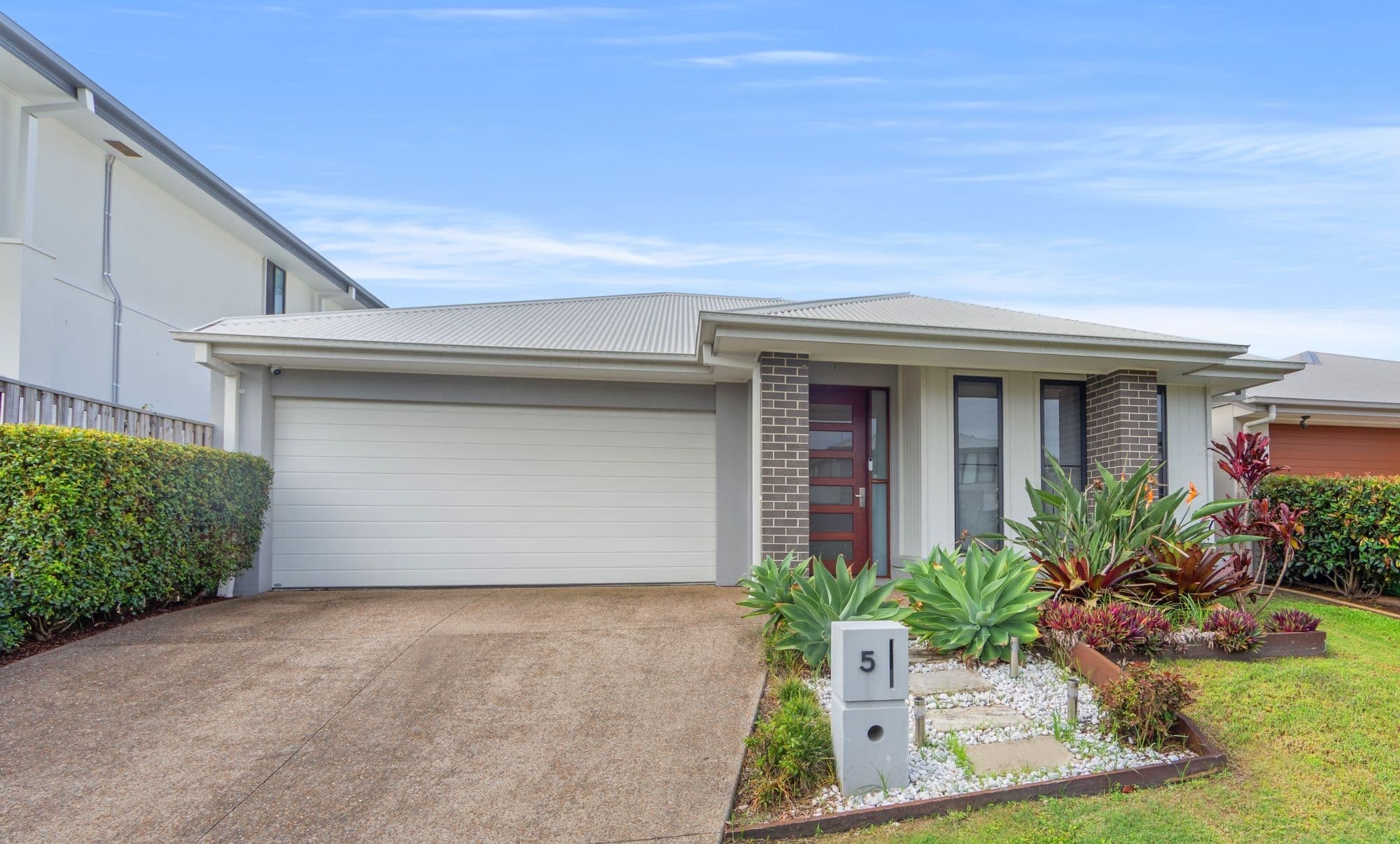 5 Moss Street, Helensvale QLD 4212, Helensvale - Image 1