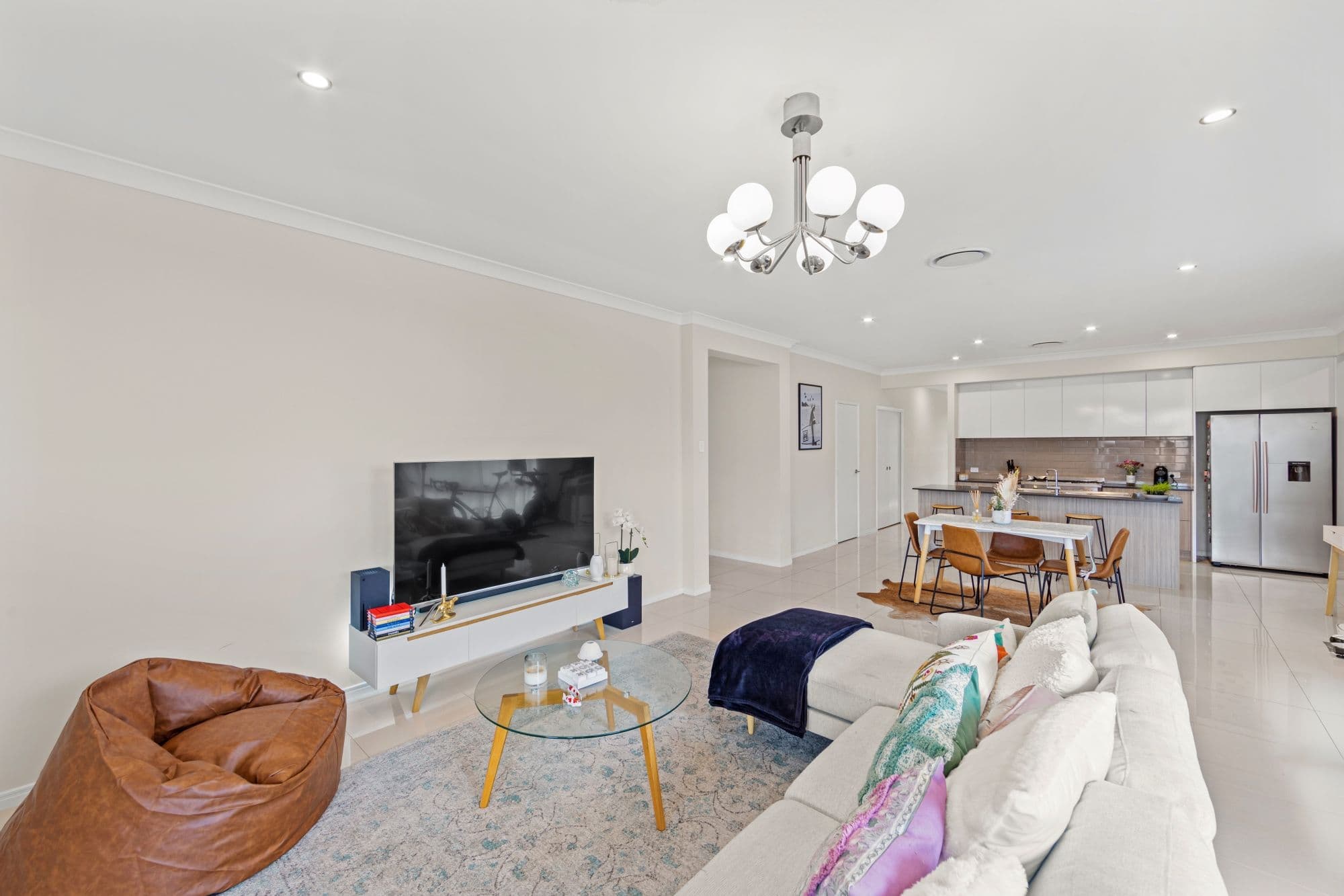 5 Moss Street, Helensvale QLD 4212, Helensvale - Thumbnail 2