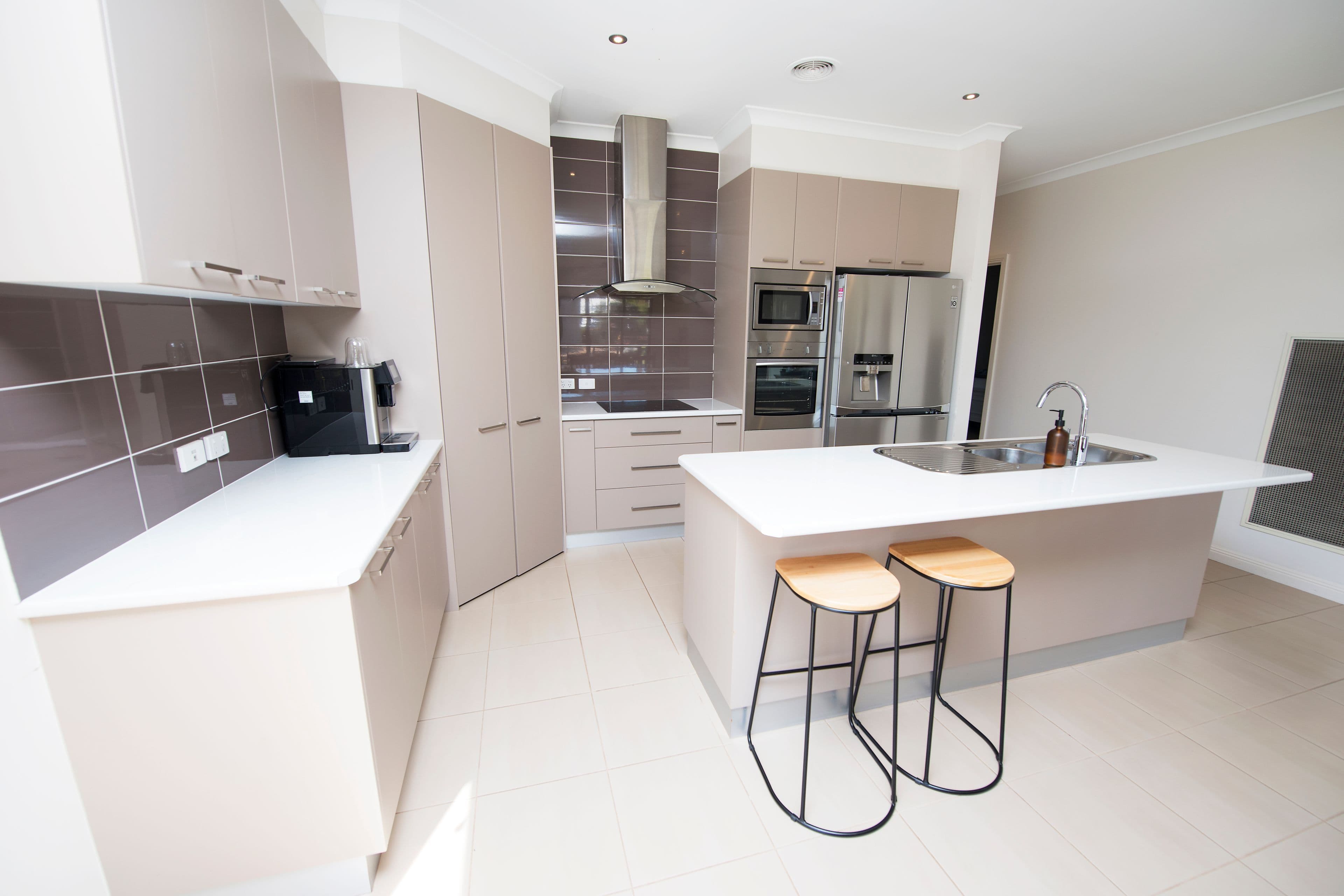 17 Dellar Street, Swan Hill VIC 3585, Swan Hill - Thumbnail 3