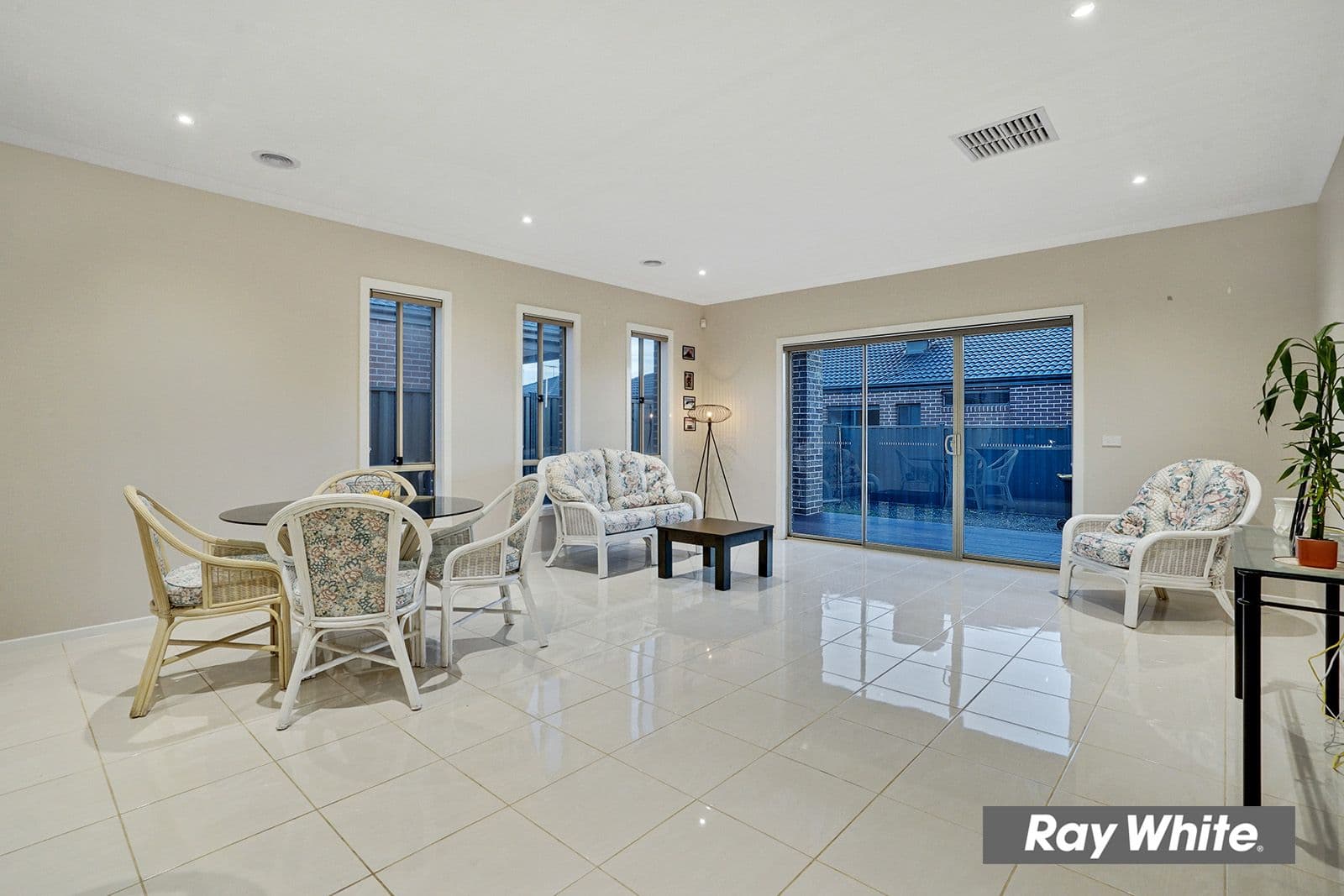 63 Felix Way, Tarneit VIC 3029, Tarneit - Thumbnail 8