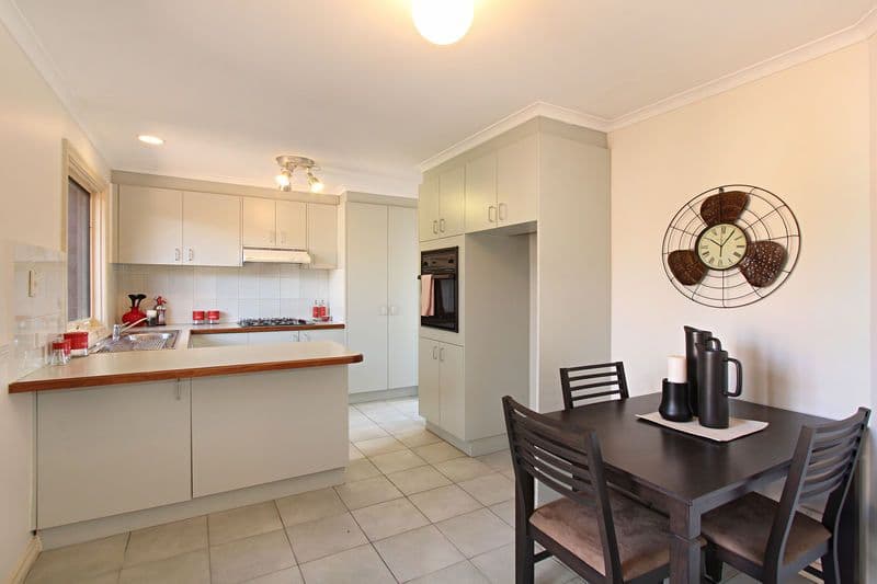 43 Kangaroo Road, MURRUMBEENA VIC 3163, Murrumbeena - Thumbnail 3