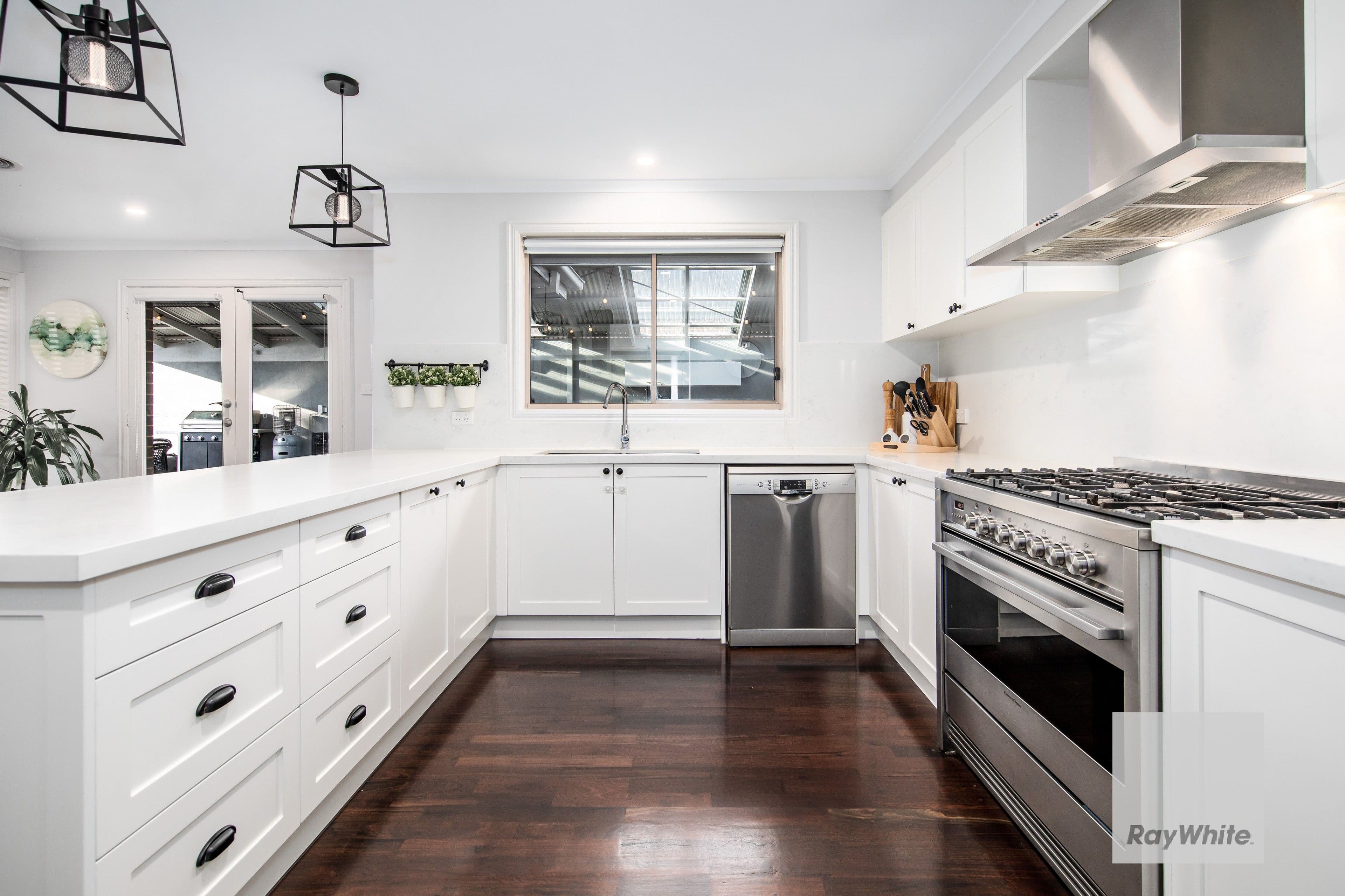 35 Lucas Terrace, Taylors Hill VIC 3037, Taylors Hill - Thumbnail 5