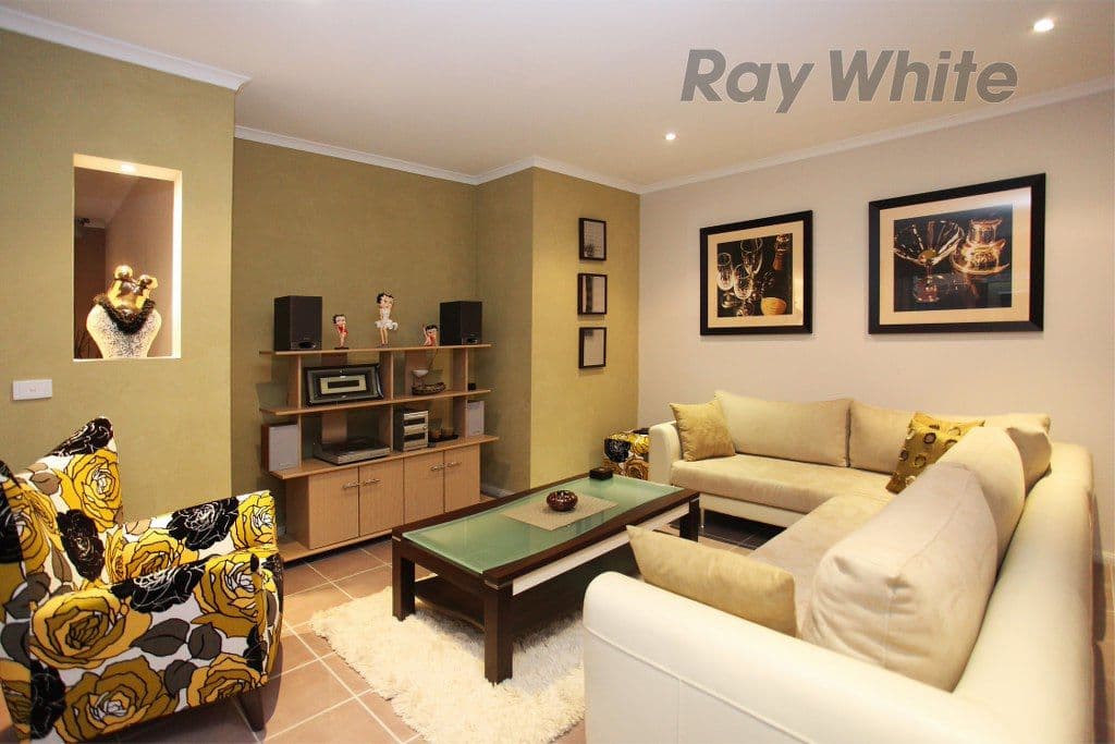 13 Astley Crescent, POINT COOK VIC 3030, Point Cook - Thumbnail 7