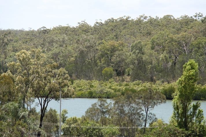 10 Sayre Crescent, BOYNE ISLAND QLD 4680, Boyne Island - Thumbnail 3