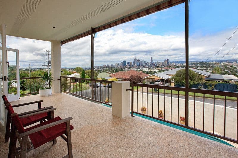 67 Main Avenue, BALMORAL QLD 4171, Balmoral - Thumbnail 2