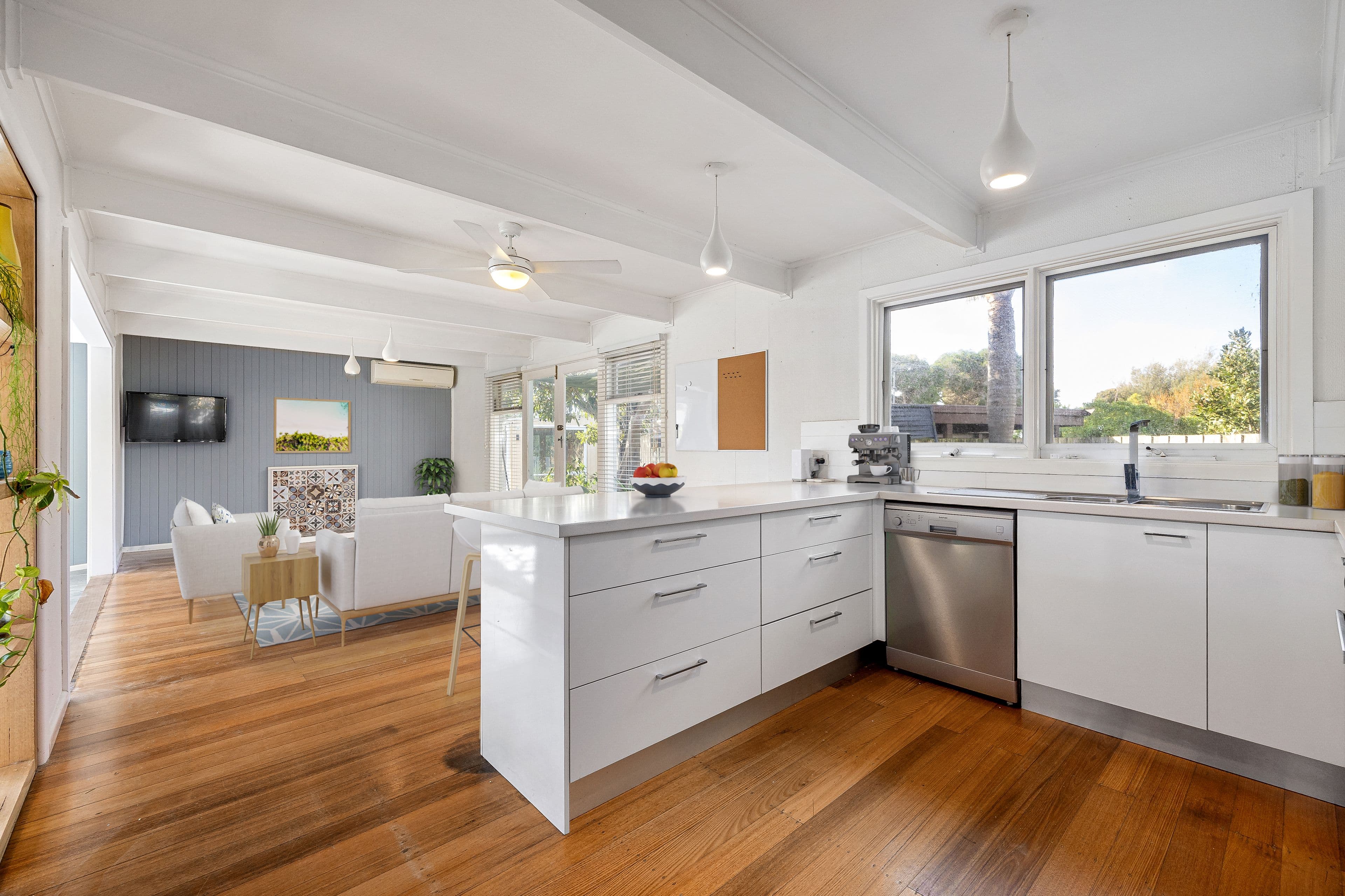 84 Broadway, Capel Sound VIC 3940, Capel Sound - Thumbnail 2