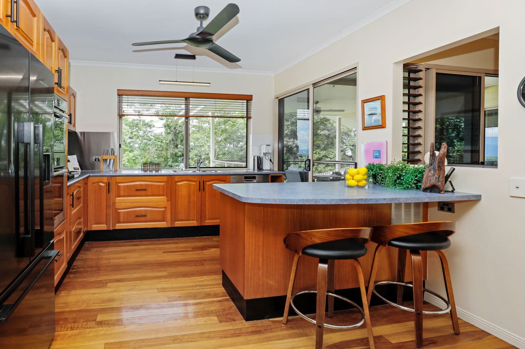 28 Guthrie Close, Bentley Park QLD 4869, Bentley Park - Thumbnail 4