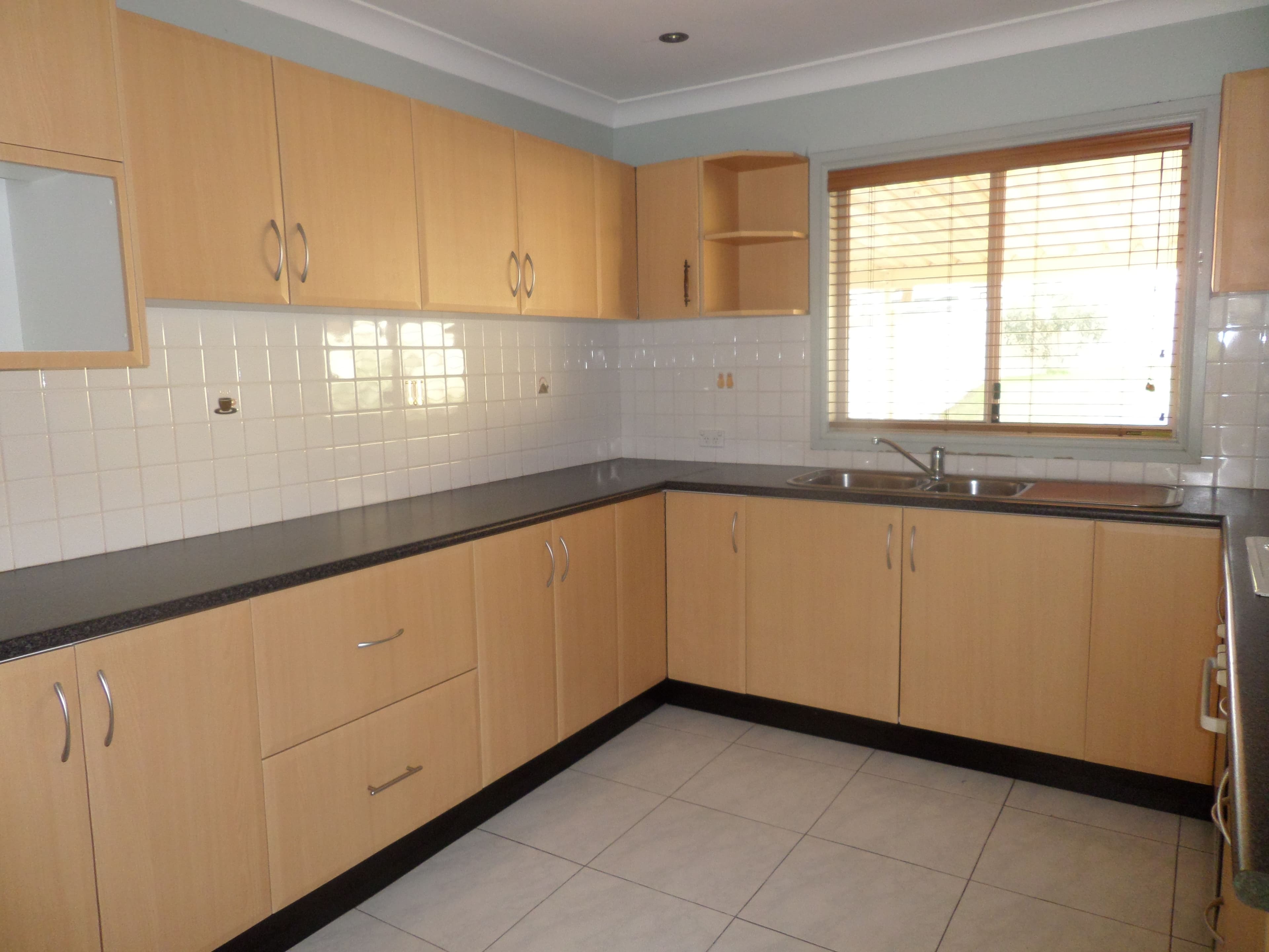 11 Lomani Street, Busby - Thumbnail 3