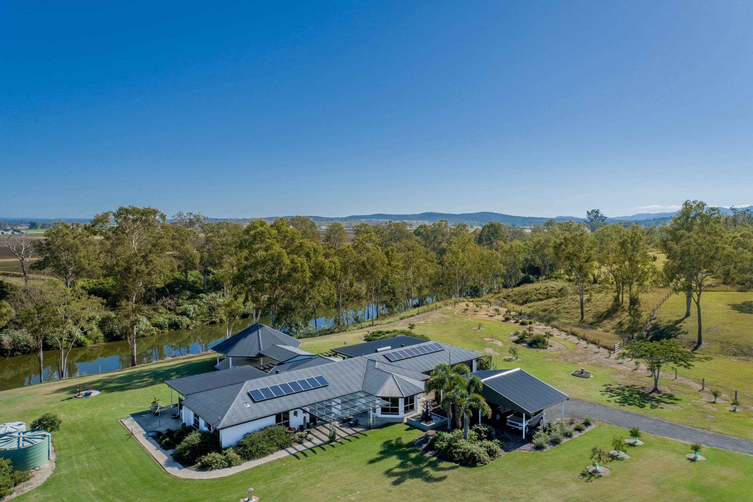 1 Deletraz Lane, Wivenhoe Pocket QLD 4306, Wivenhoe Pocket - Thumbnail 2