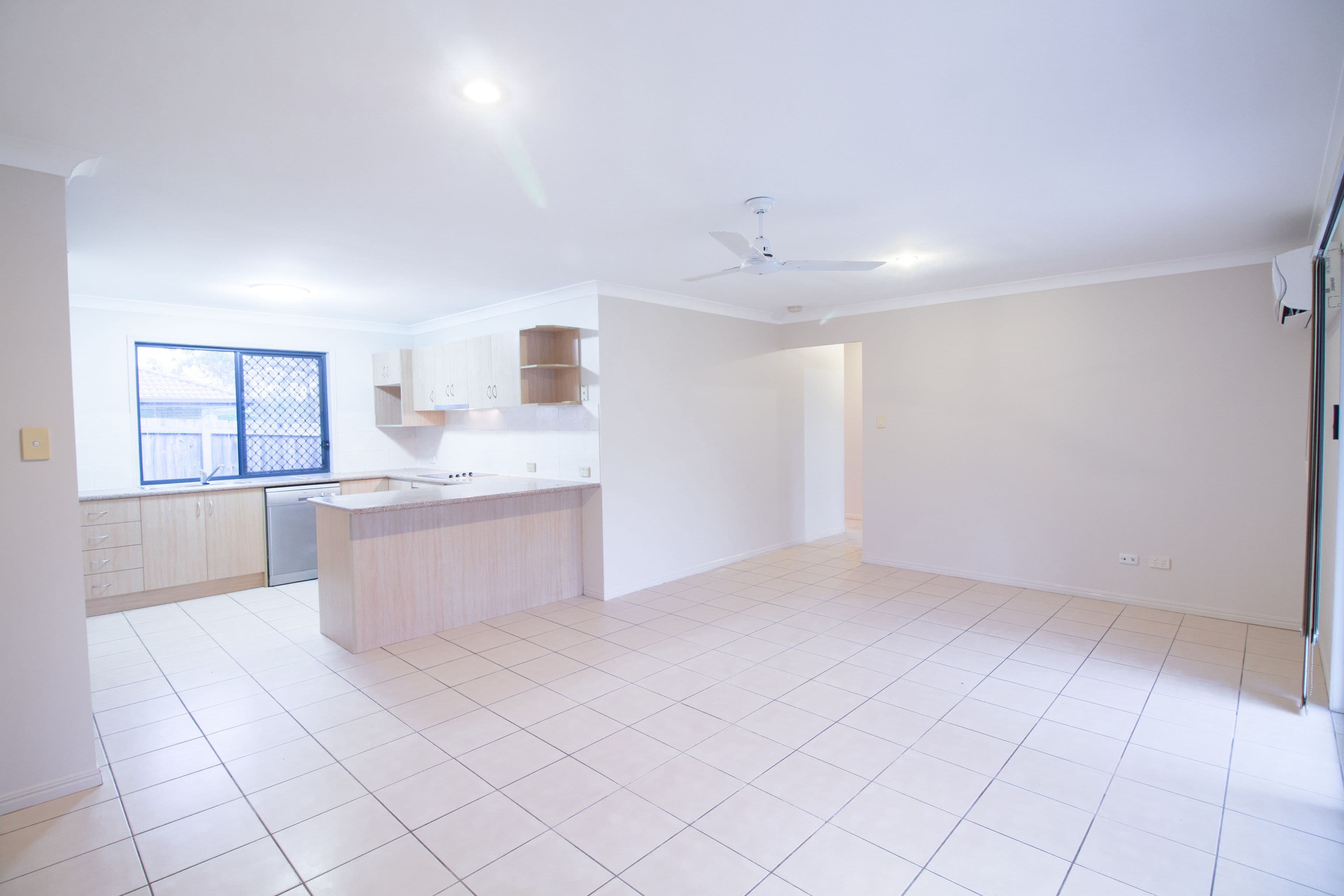 17 Banbury Close, Bundamba QLD 4304, Bundamba - Thumbnail 3
