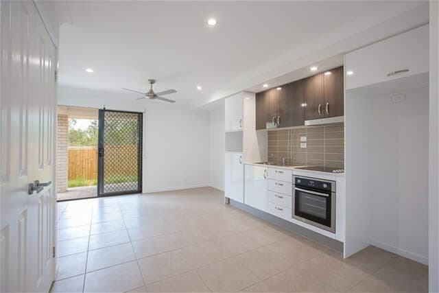 4 Arburry Crescent BRASSALL, QLD, Brassall, - Thumbnail 4