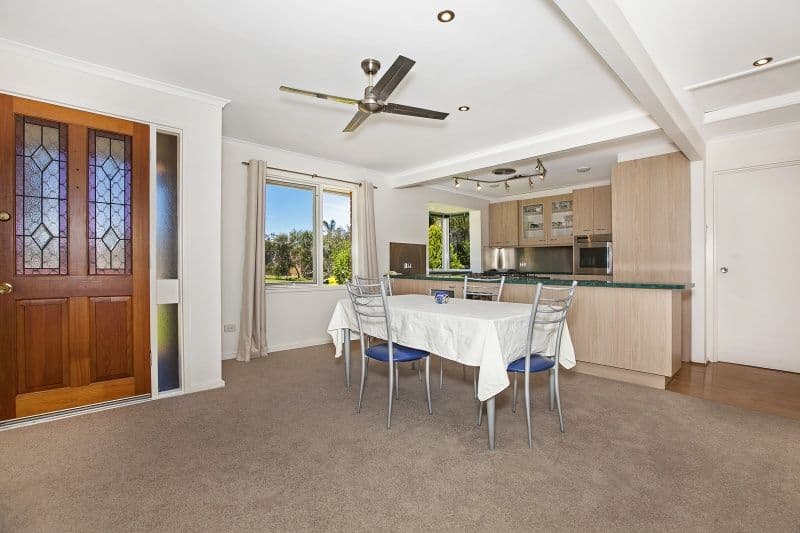 25 Lexcen Drive, NOARLUNGA DOWNS SA 5168, Noarlunga Downs - Thumbnail 3