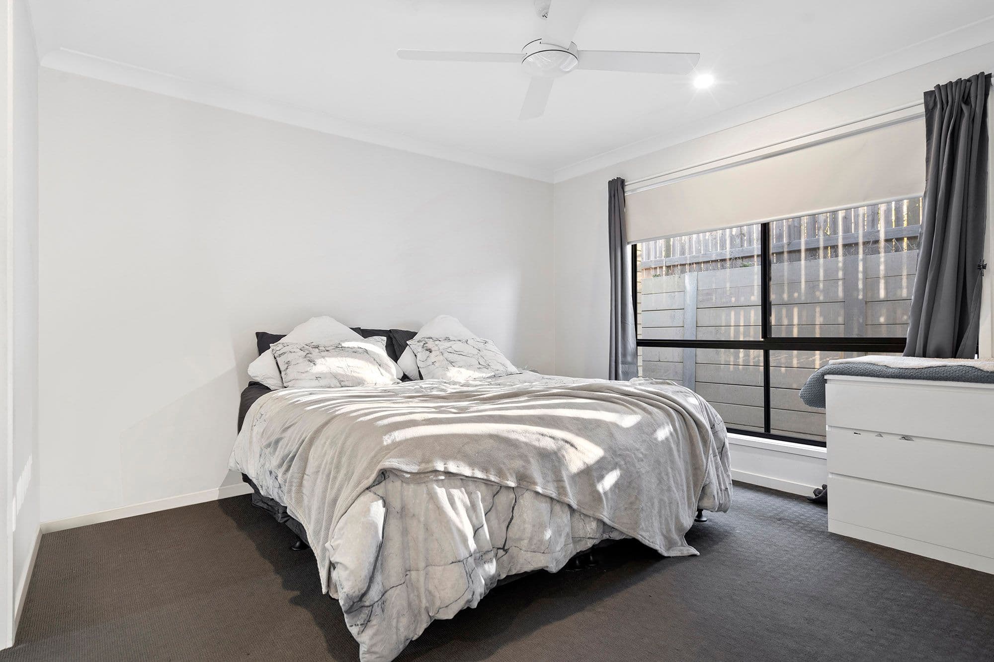 11 Tomlinson Street, Yarrabilba QLD 4207, Yarrabilba - Thumbnail 2