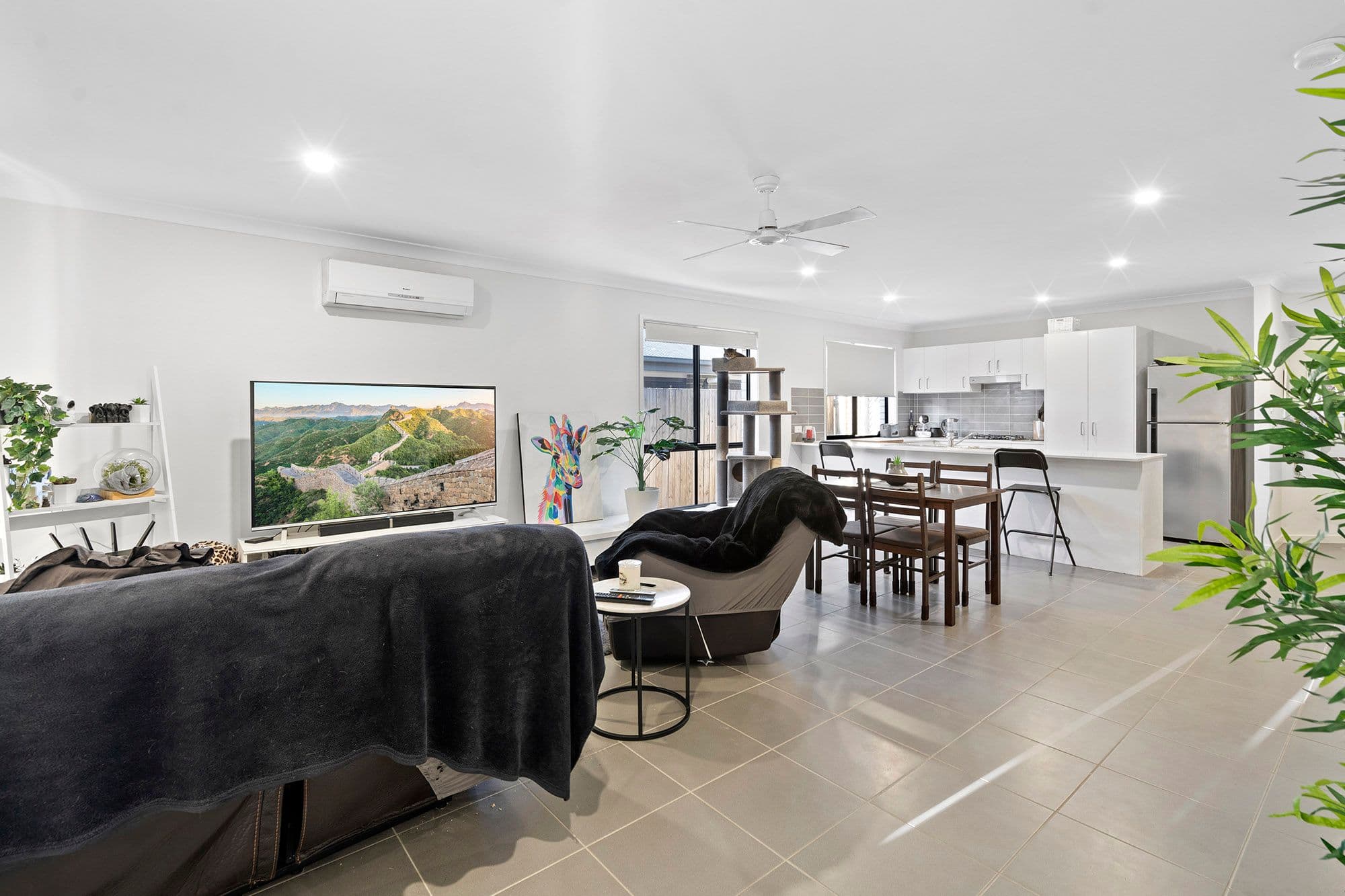 11 Tomlinson Street, Yarrabilba QLD 4207, Yarrabilba - Thumbnail 7