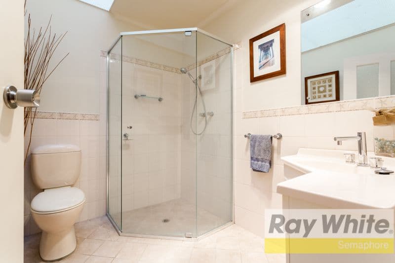 2 Sawford Street, Largs Bay SA 5016, Largs Bay - Thumbnail 8