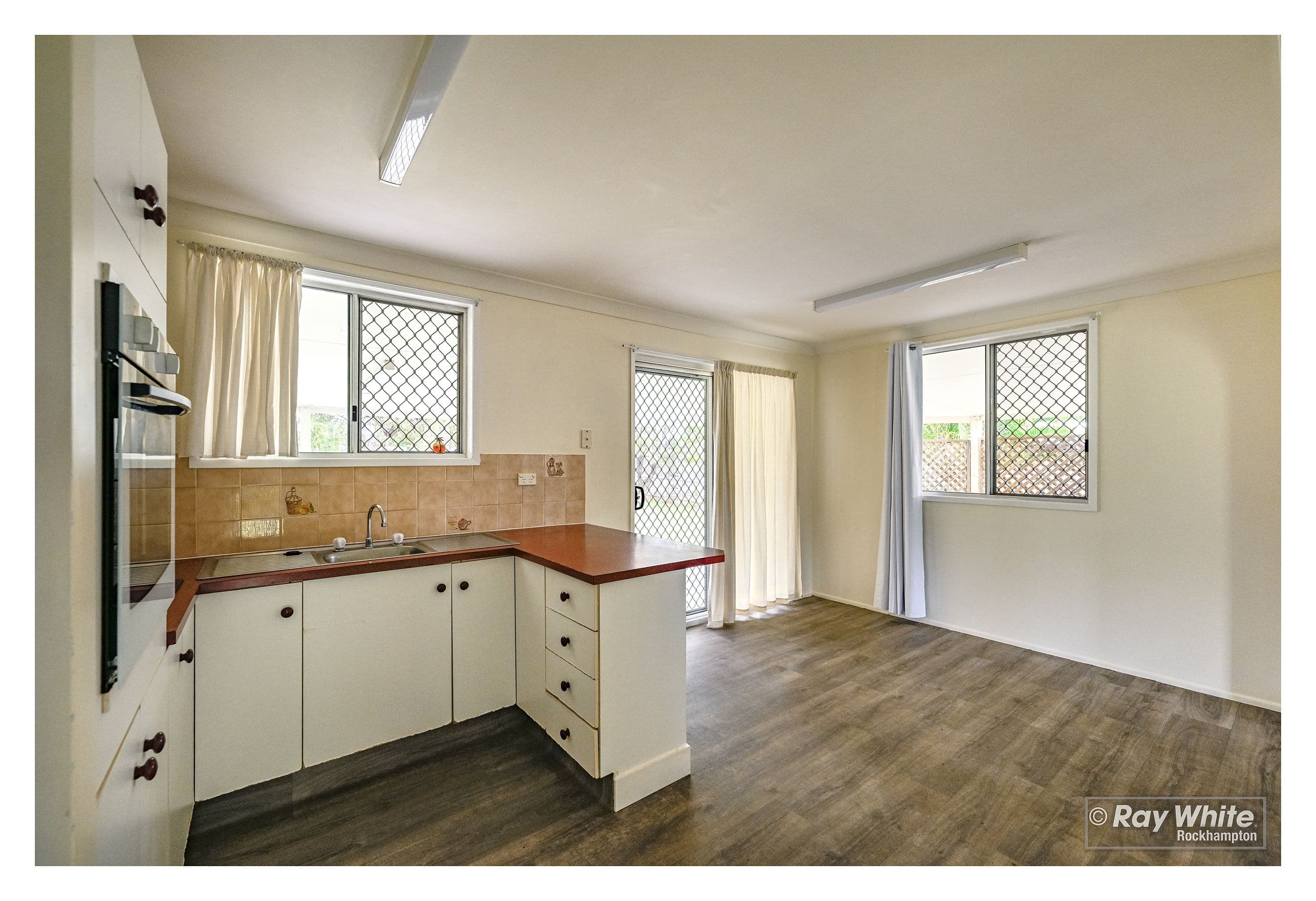 11 Fitzgerald Street, Gracemere QLD 4702, Gracemere - Thumbnail 3