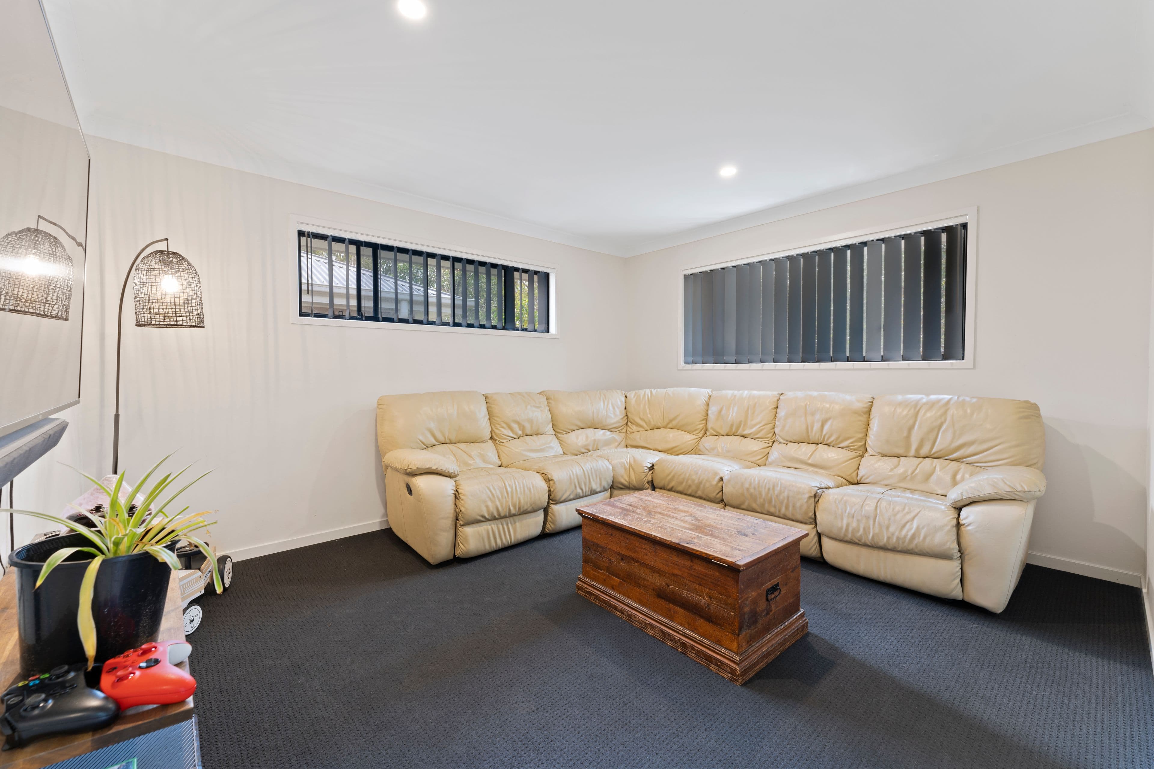 22 Bloomfield Avenue, Park Ridge QLD 4125, Park Ridge - Thumbnail 5