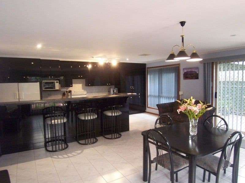 17  Springhill Avenue, OAKDEN SA 5086, Oakden - Image 1