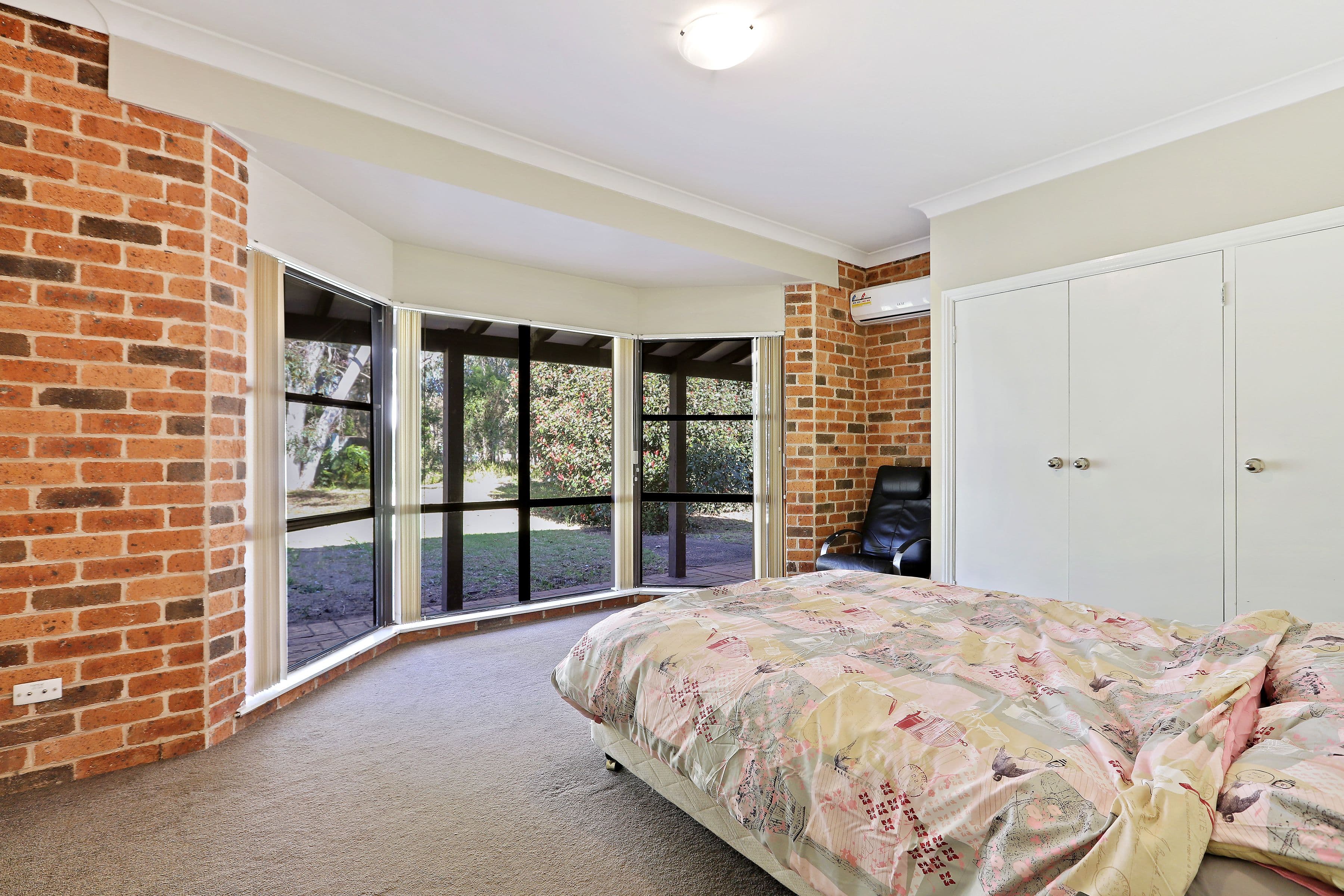 13 Salt Ash Avenue, Salt Ash - Thumbnail 7