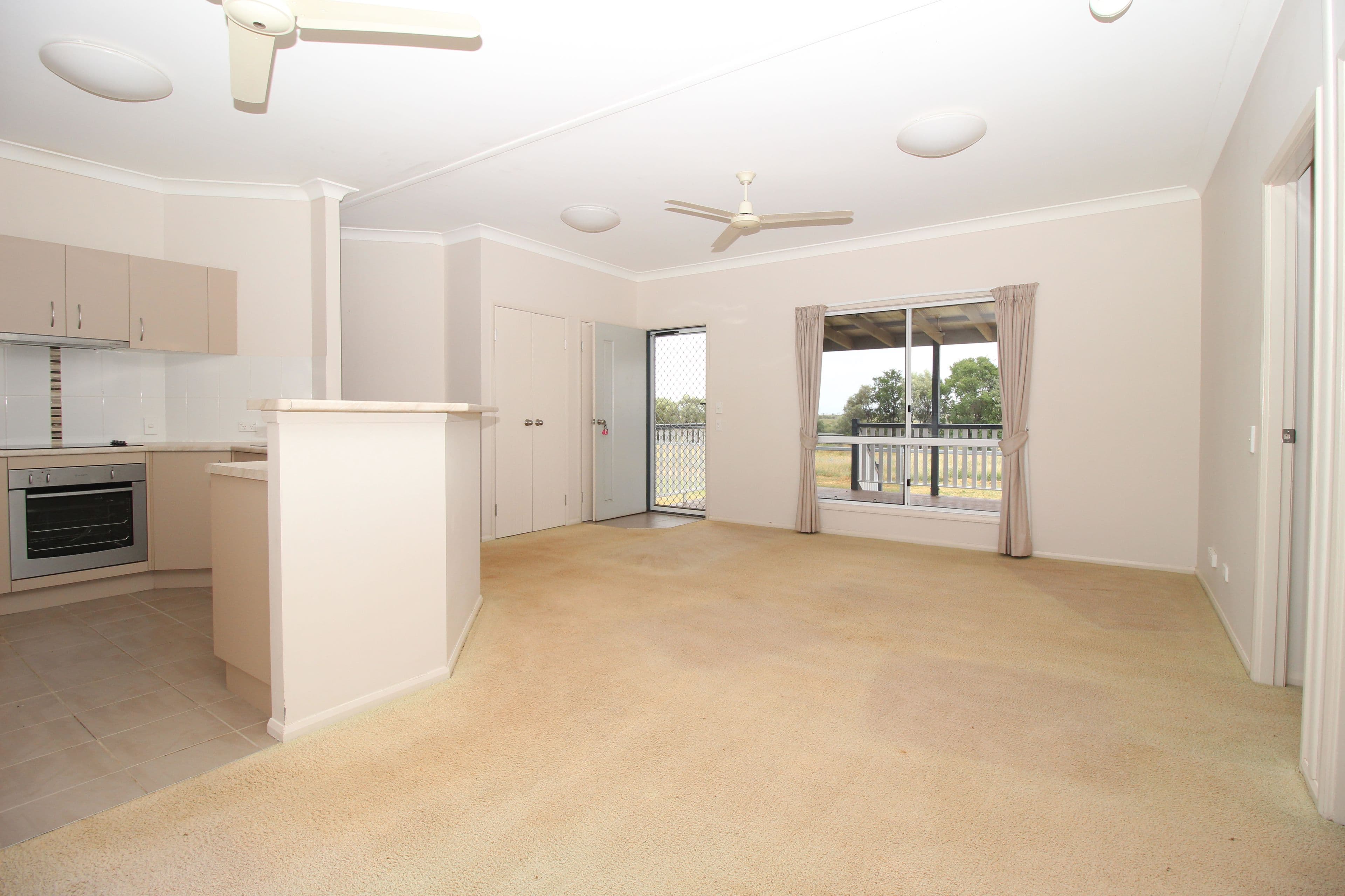 99 Hibernia Road, Capella QLD 4723, Capella - Thumbnail 6