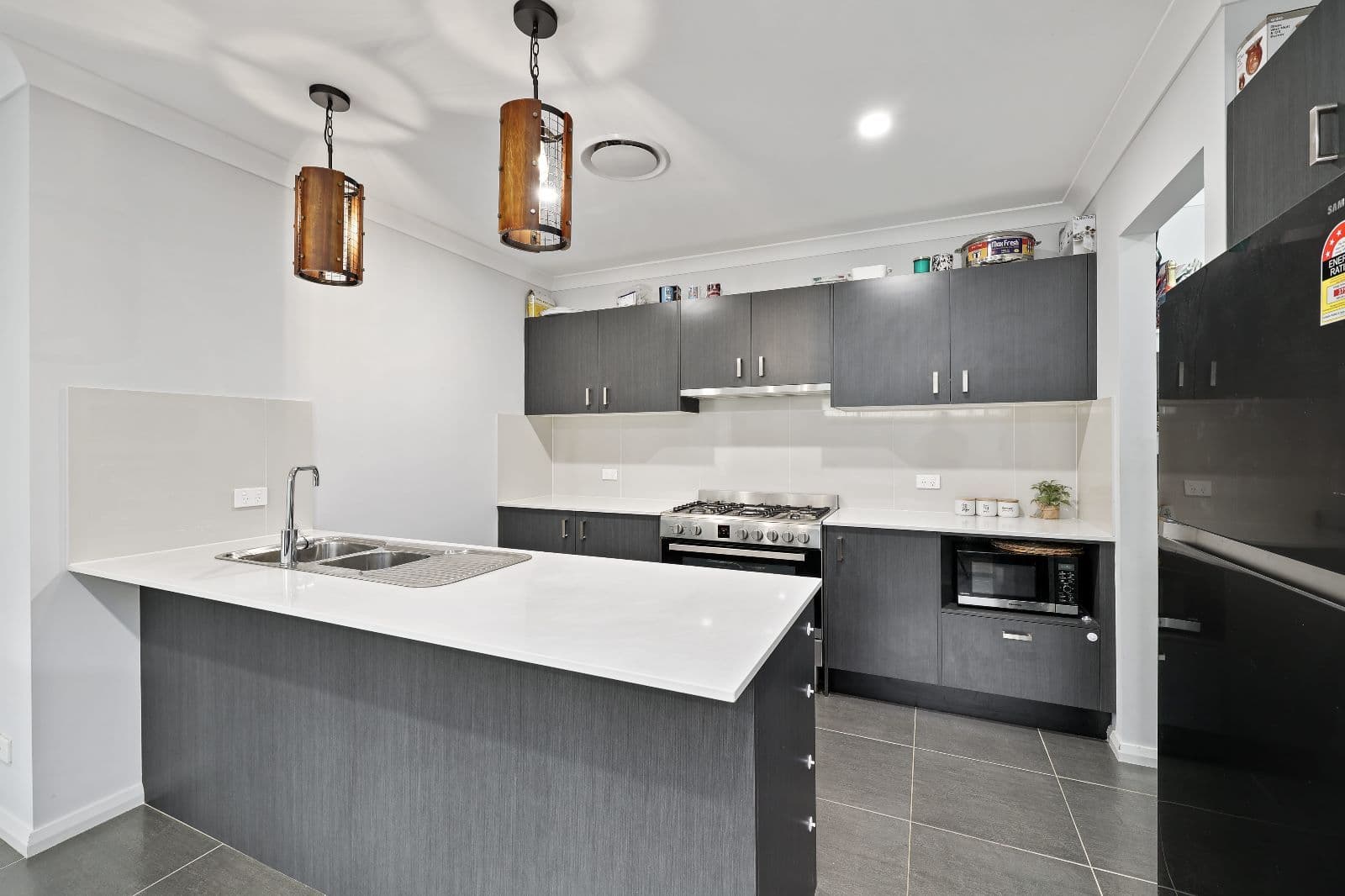 11 Clearfield Avenue, Austral NSW 2179, Austral - Thumbnail 5