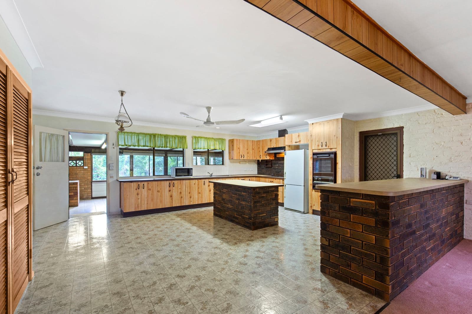 491 Albany Creek Road, Bridgeman Downs QLD 4035, Bridgeman Downs - Thumbnail 6