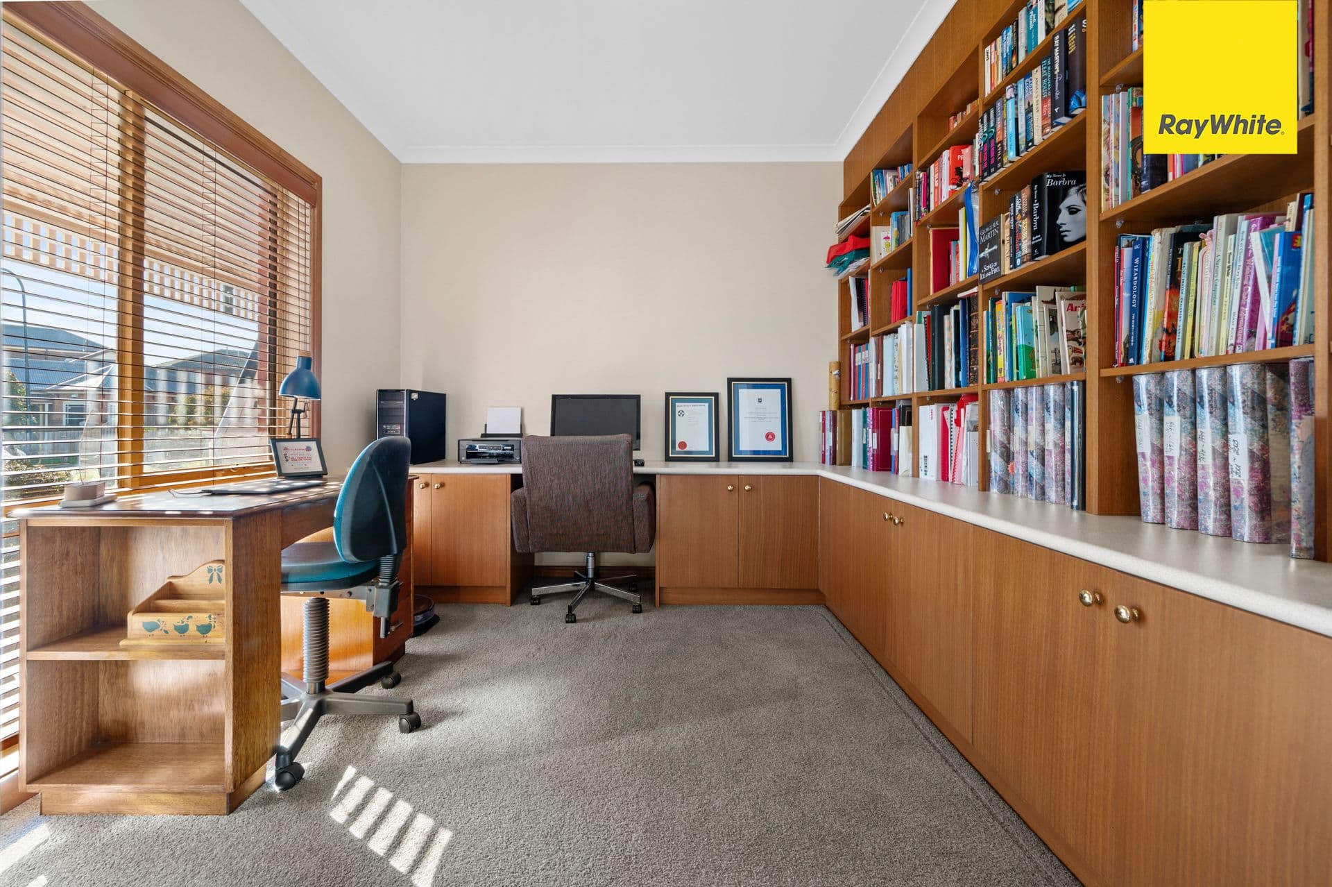 8 Manor Place, Melton VIC 3337, Melton - Thumbnail 4