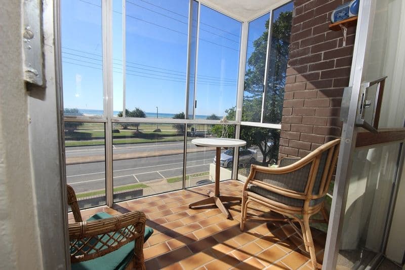 8 Musgrave Street, Kirra QLD 4225, Kirra - Thumbnail 2