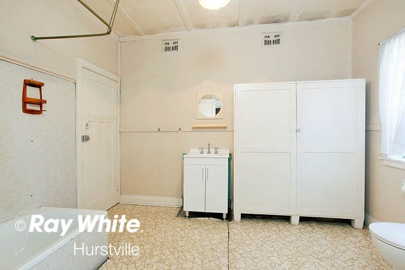 704 King Georges Road, PENSHURST NSW 2222, Penshurst - Thumbnail 4