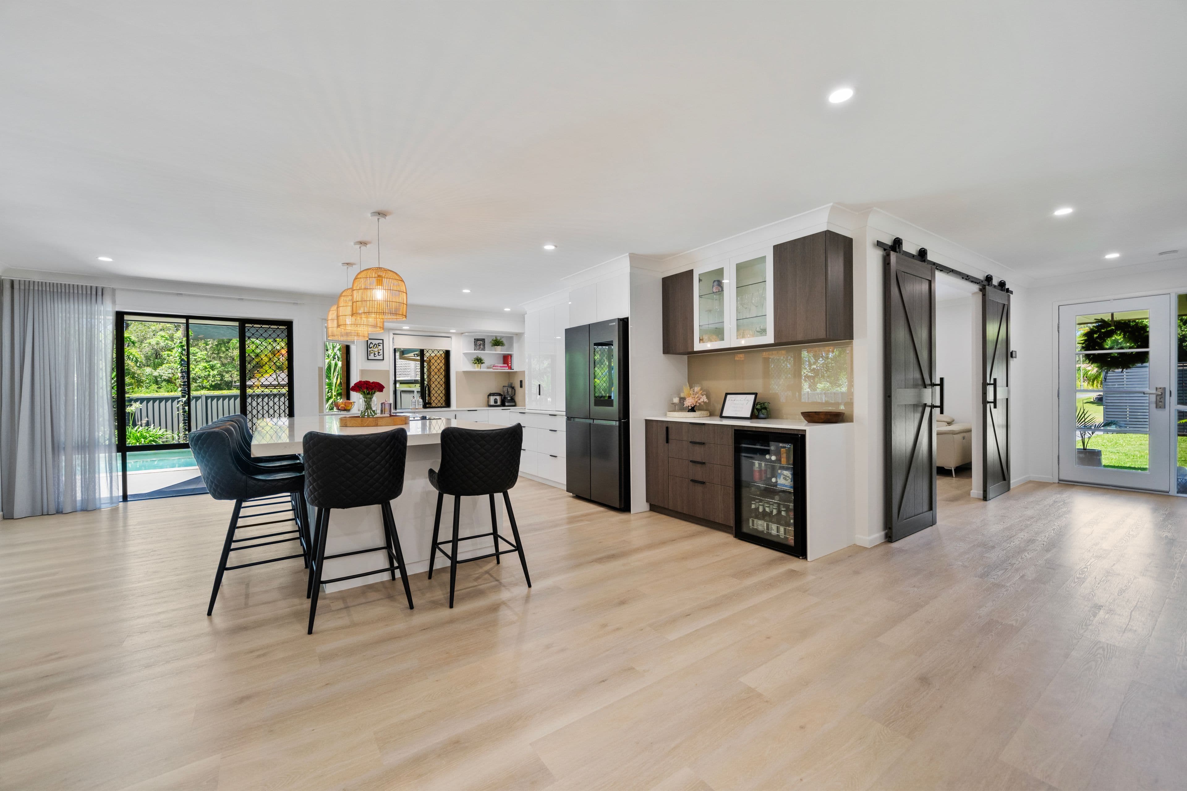 16 Greenbank Circuit, Carrara QLD 4211, Carrara - Thumbnail 5