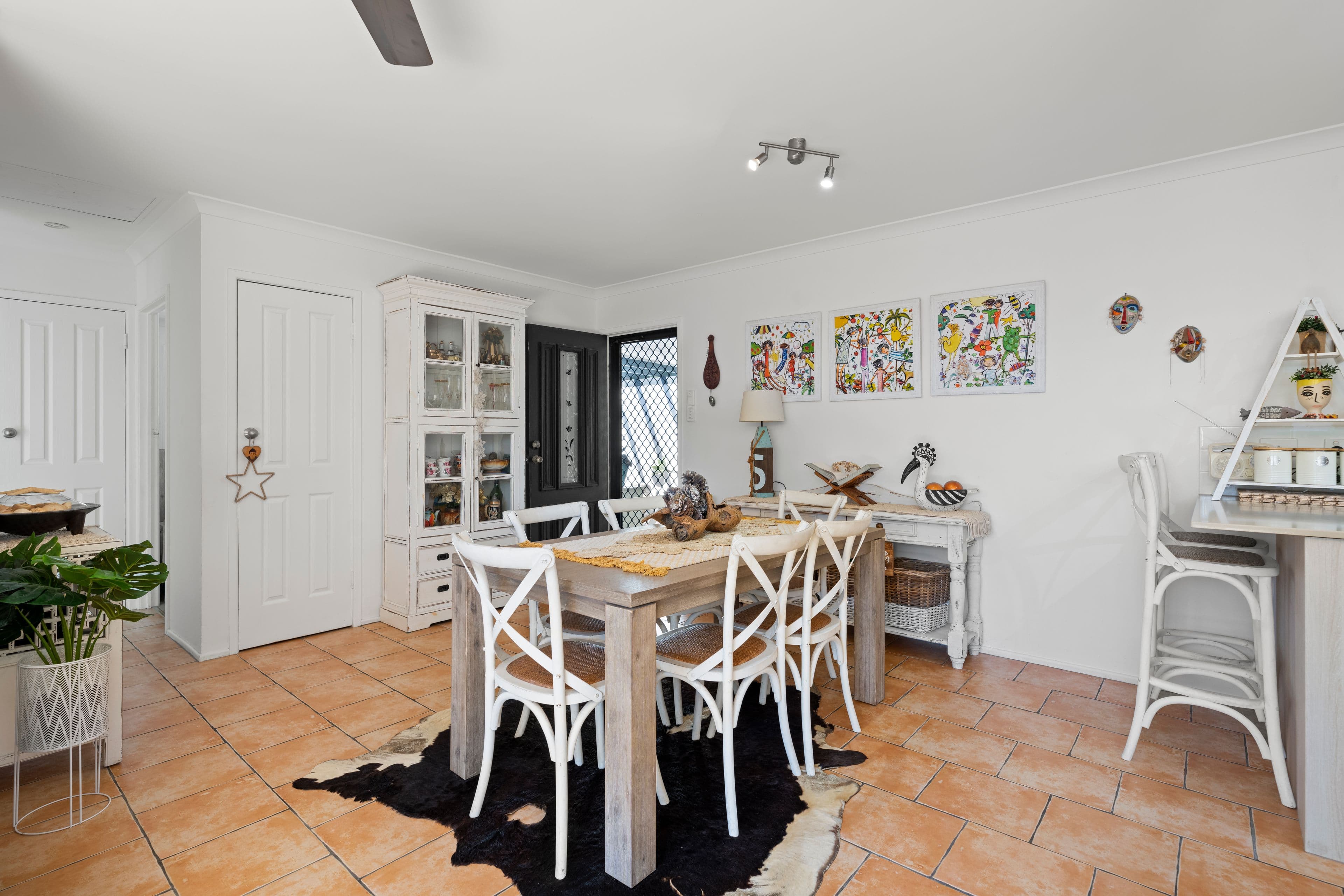 39 Warrina Crescent, Burleigh Waters QLD 4220, Burleigh Waters - Thumbnail 3