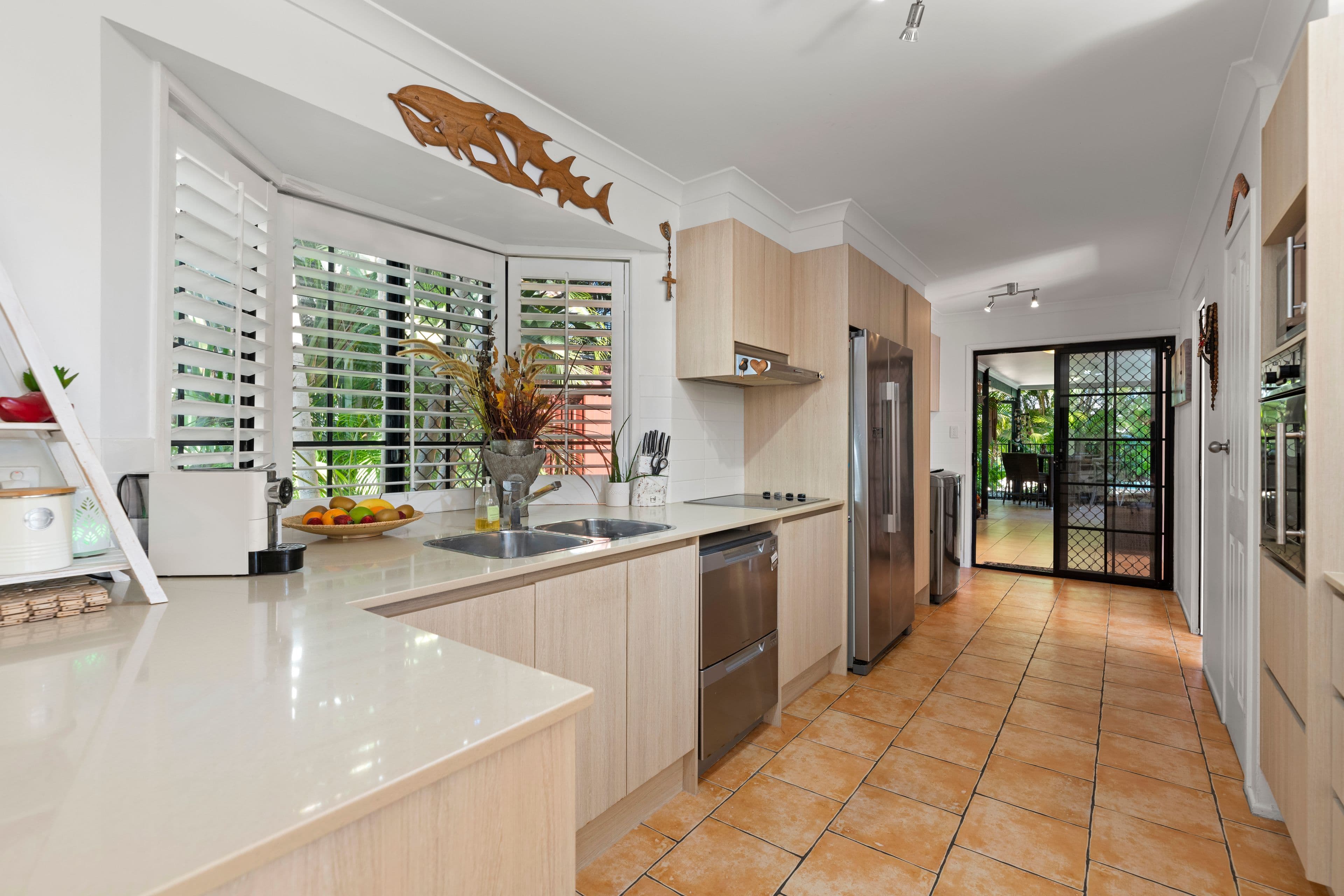 39 Warrina Crescent, Burleigh Waters QLD 4220, Burleigh Waters - Thumbnail 5
