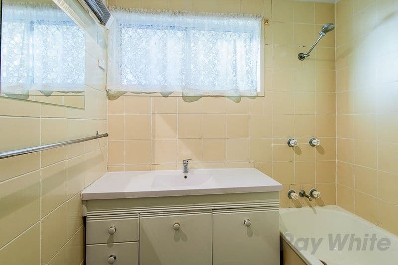 11 Kenmare Street, Eagleby QLD 4207, Eagleby - Thumbnail 7